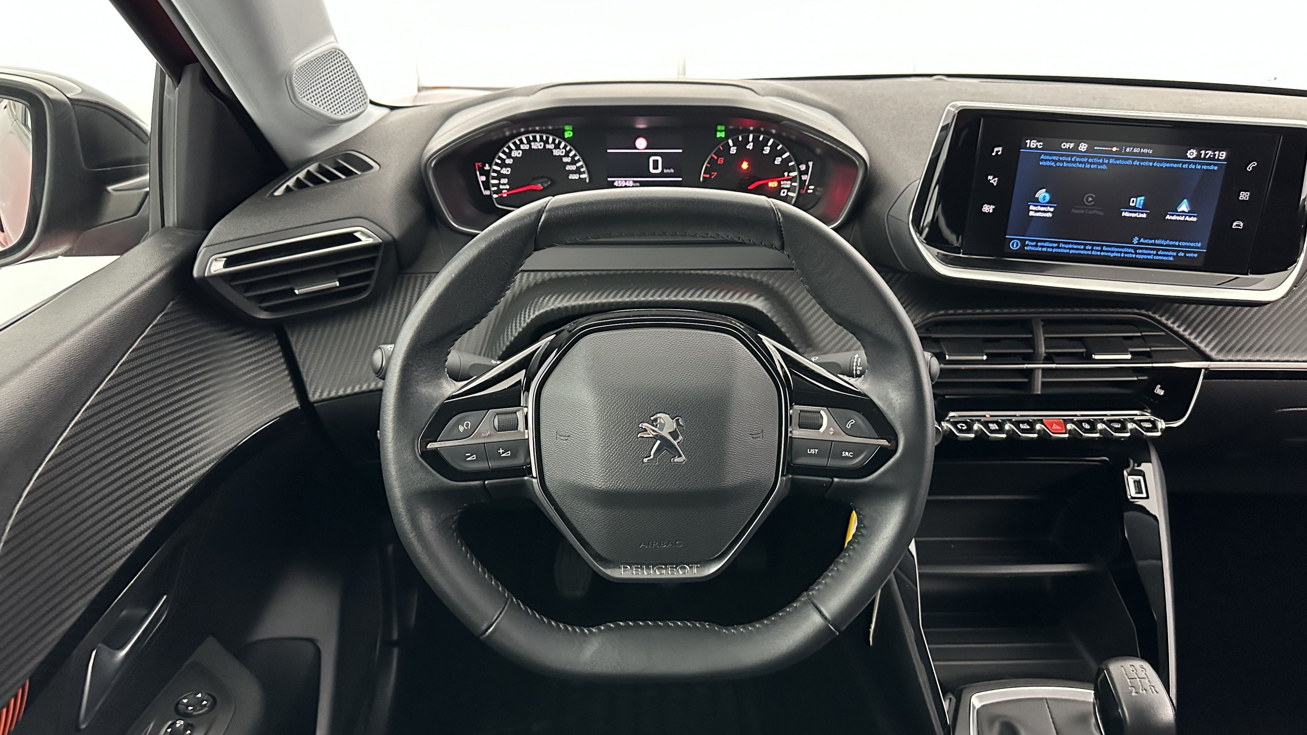 Vente en ligne Peugeot 208 208 II 1.2 PureTech 75ch Active Pack au prix de 14 000 €