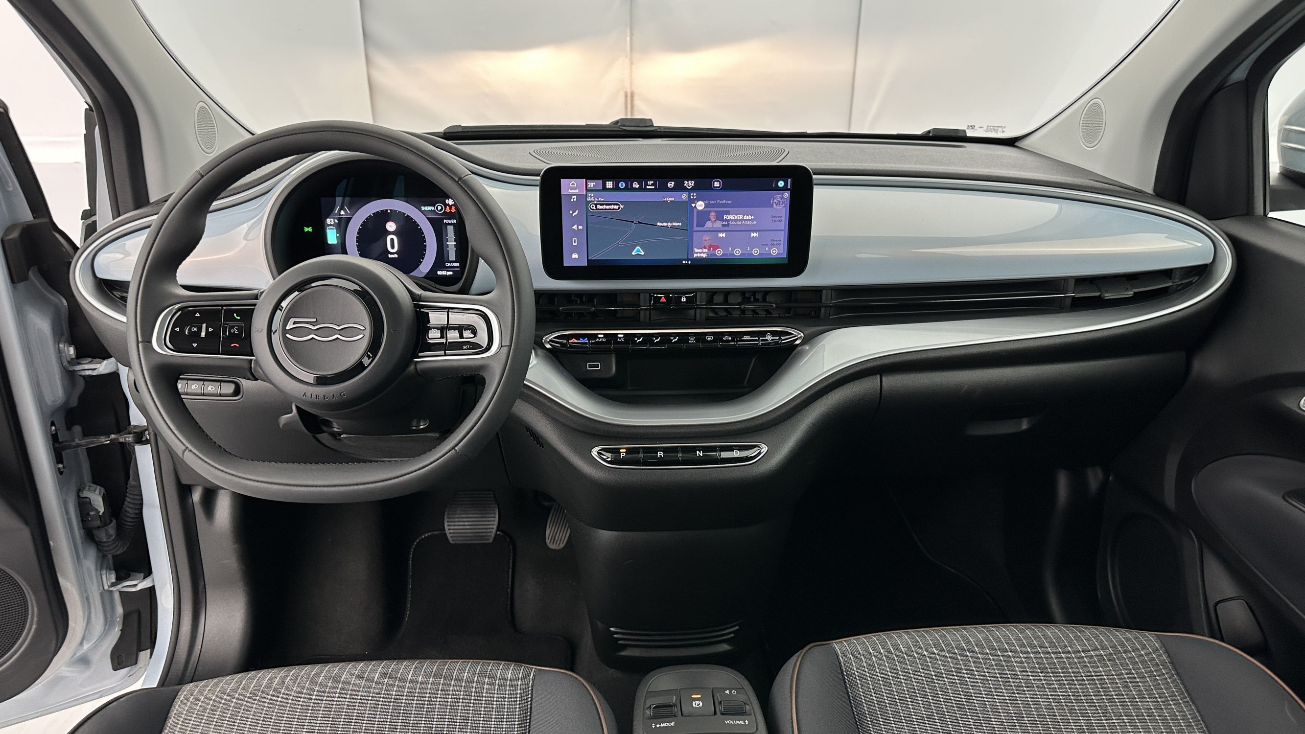 Vente en ligne Fiat 500 500e 87kW Icône 118ch au prix de 18 910 €