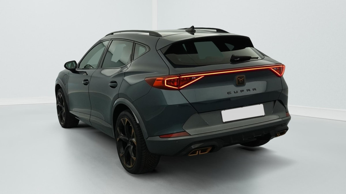 Vente en ligne Cupra Formentor 1.4 E-HYBRID 245 CH DSG6 VZ au prix de 29 540 €