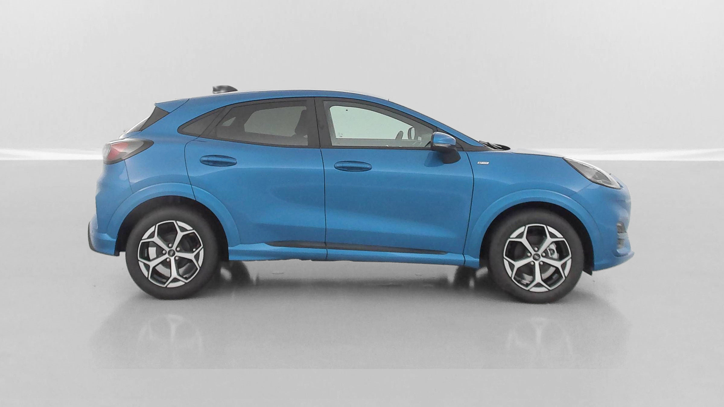 Vente en ligne Ford Puma PUMA 1.0 EcoBoost 125ch mHEV Powershift ST-Line au prix de 24 700 €