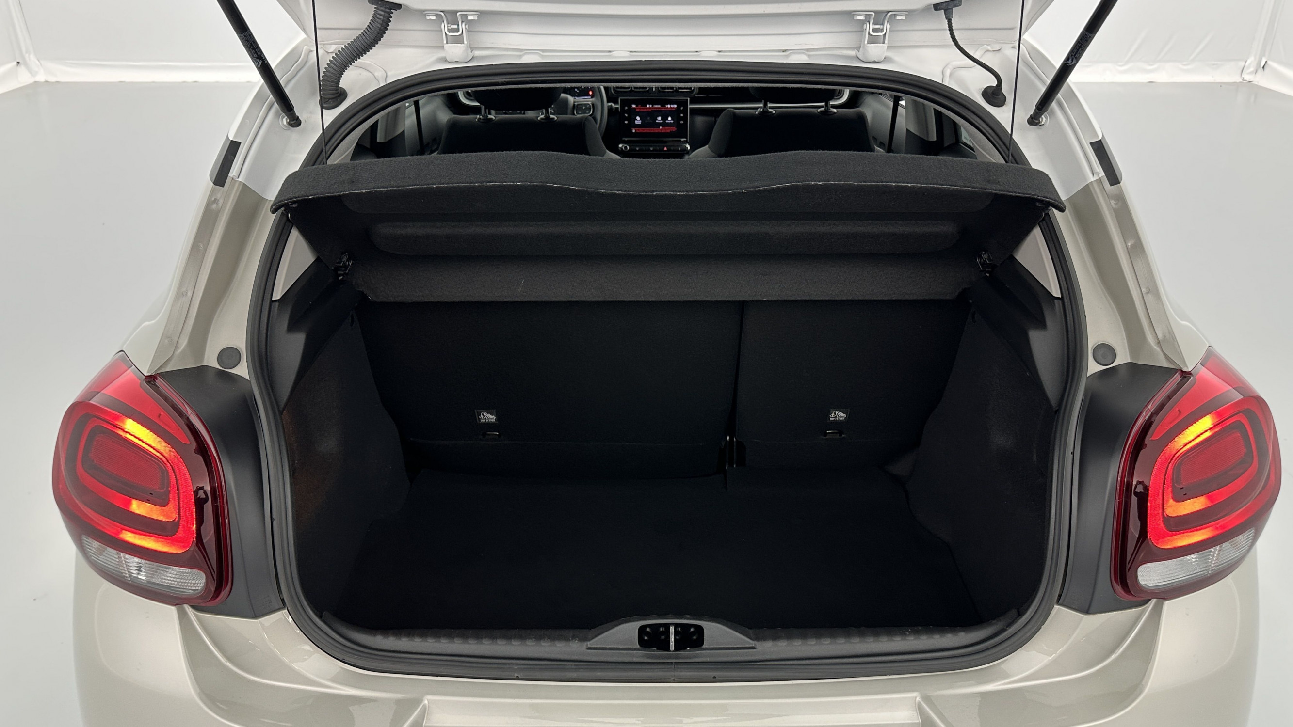 Vente en ligne Citroën C3 C3 III 1.2 PureTech 83ch Shine au prix de 16 510 €