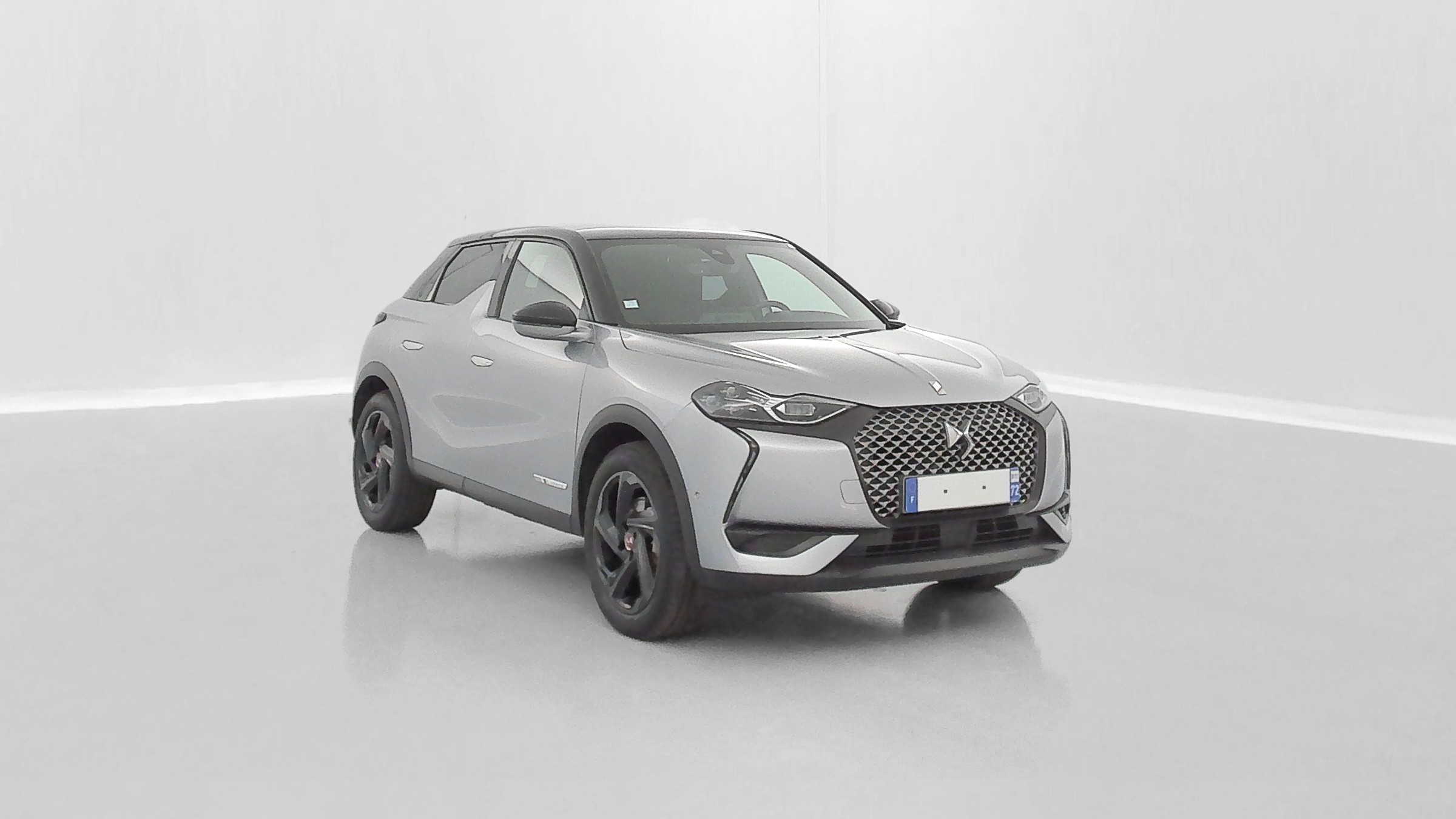 Vente en ligne Ds Ds3 Crossback DS3 CROSSBACK 50 kWh E-Tense 136ch Performance Line + au prix de 16 400 €