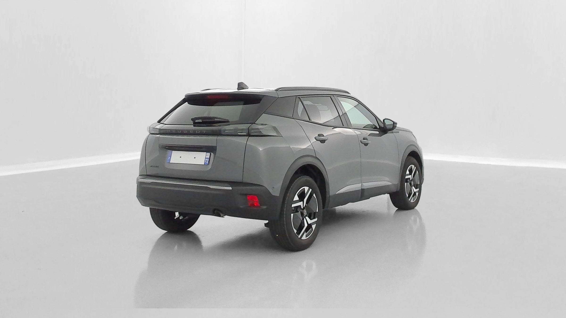 Vente en ligne Peugeot 2008 2008 1.2 PureTech 100ch Allure au prix de 21 500 €