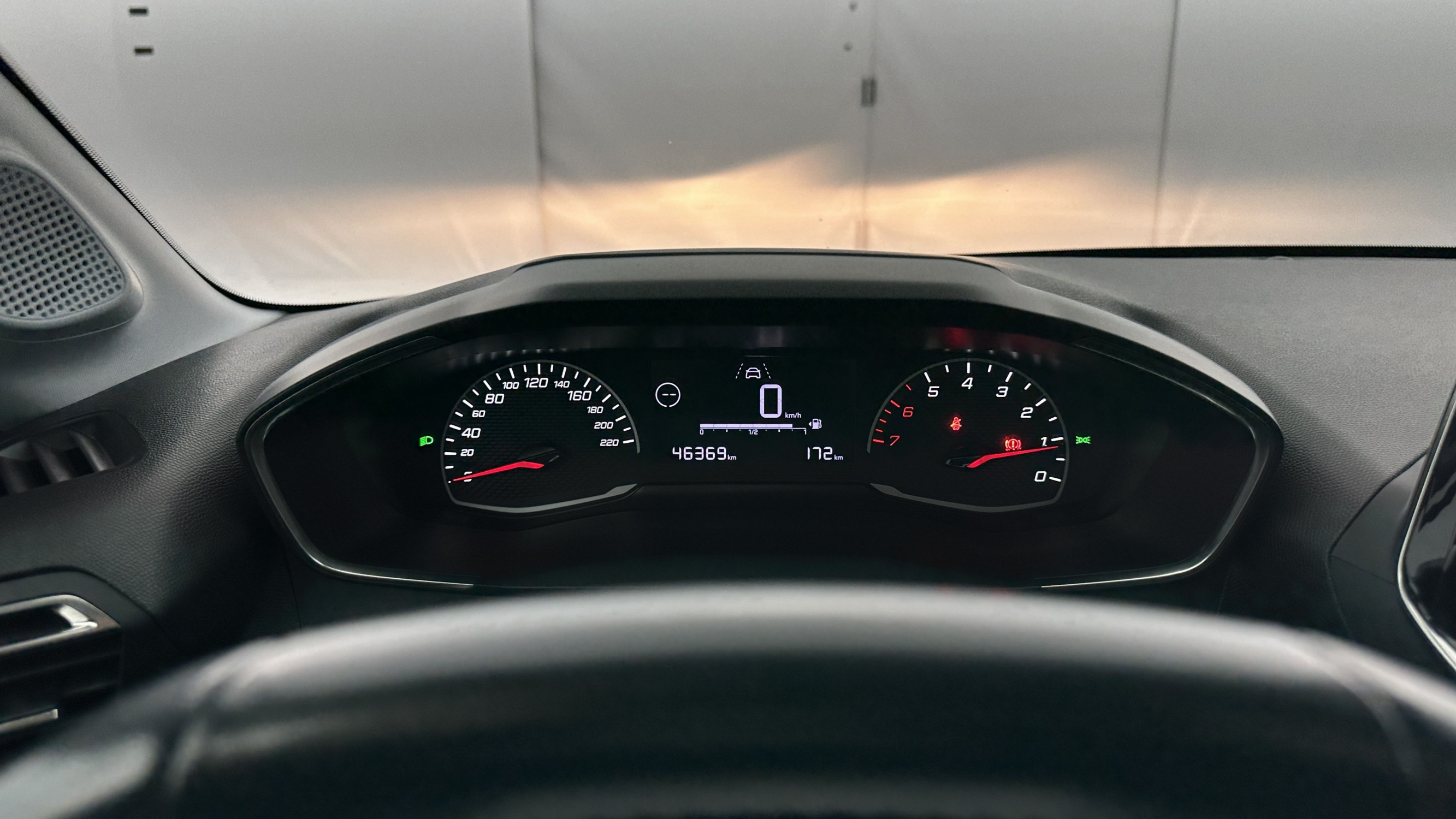 Vente en ligne Peugeot 208 208 II 1.2 PureTech 75ch Active au prix de 15 500 €