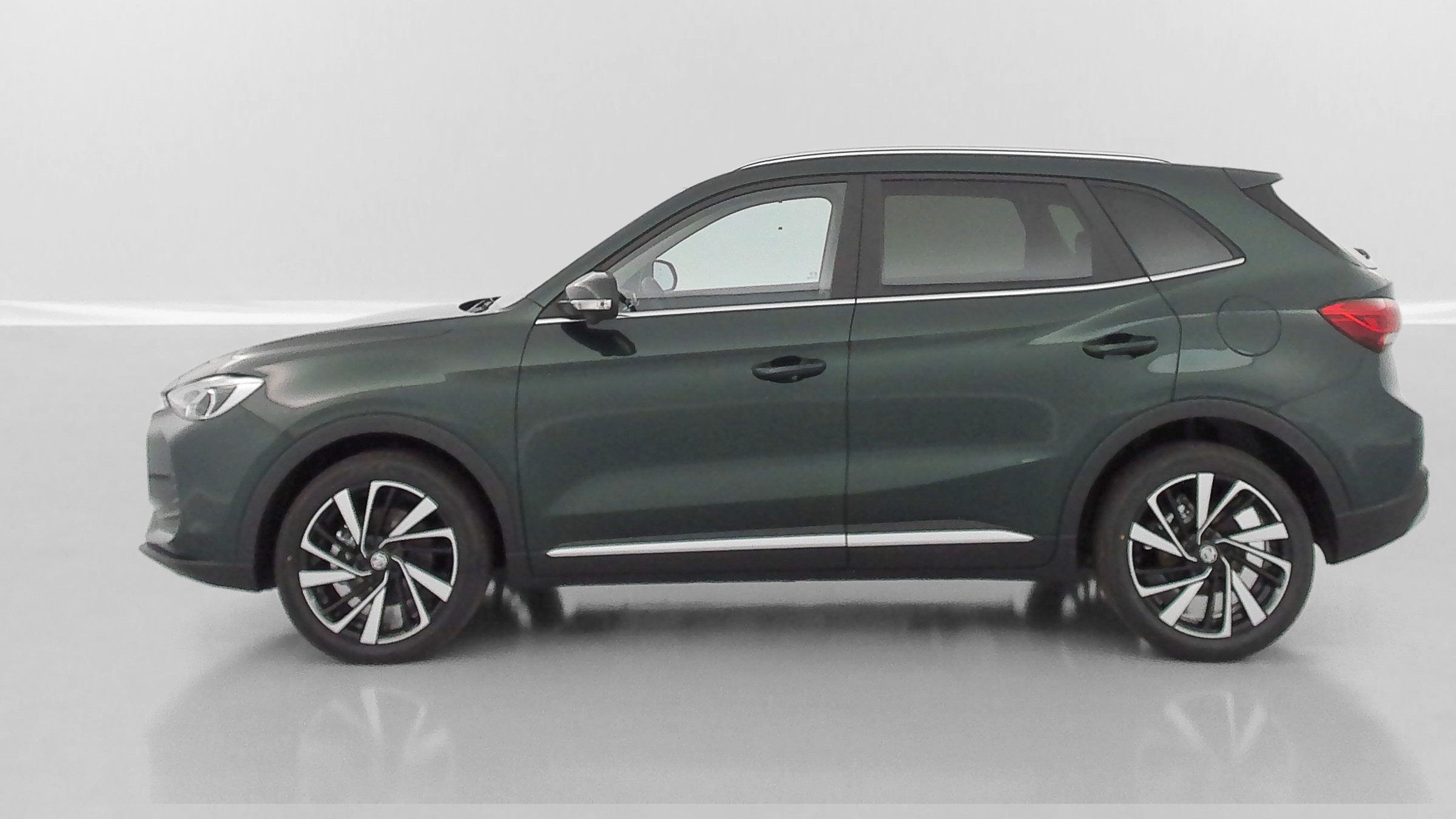 Vente en ligne Mg ZS ZS 1.5 L Hybrid+ 197ch Luxury au prix de 25 400 €