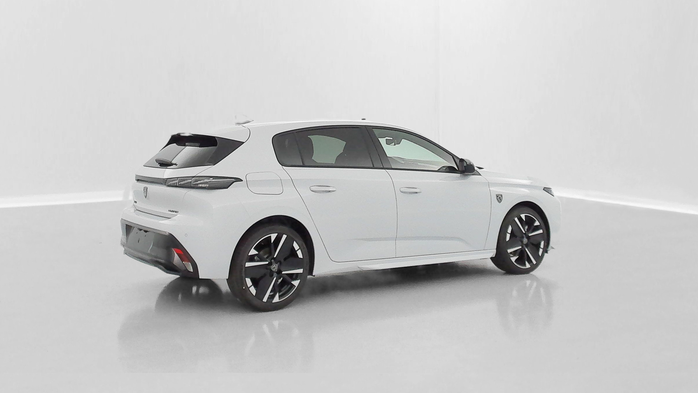 Vente en ligne Peugeot 308 308 III(2) 1.2 Hybrid 145ch GT e-DCS6 au prix de 29 710 €