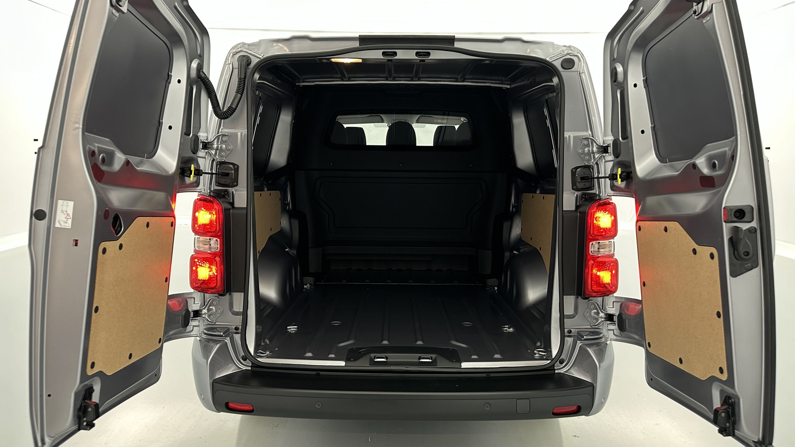 Vente en ligne Peugeot Expert EXPERT CA XL 2.0 BlueHDi 180ch EAT8 au prix de 35 360 €