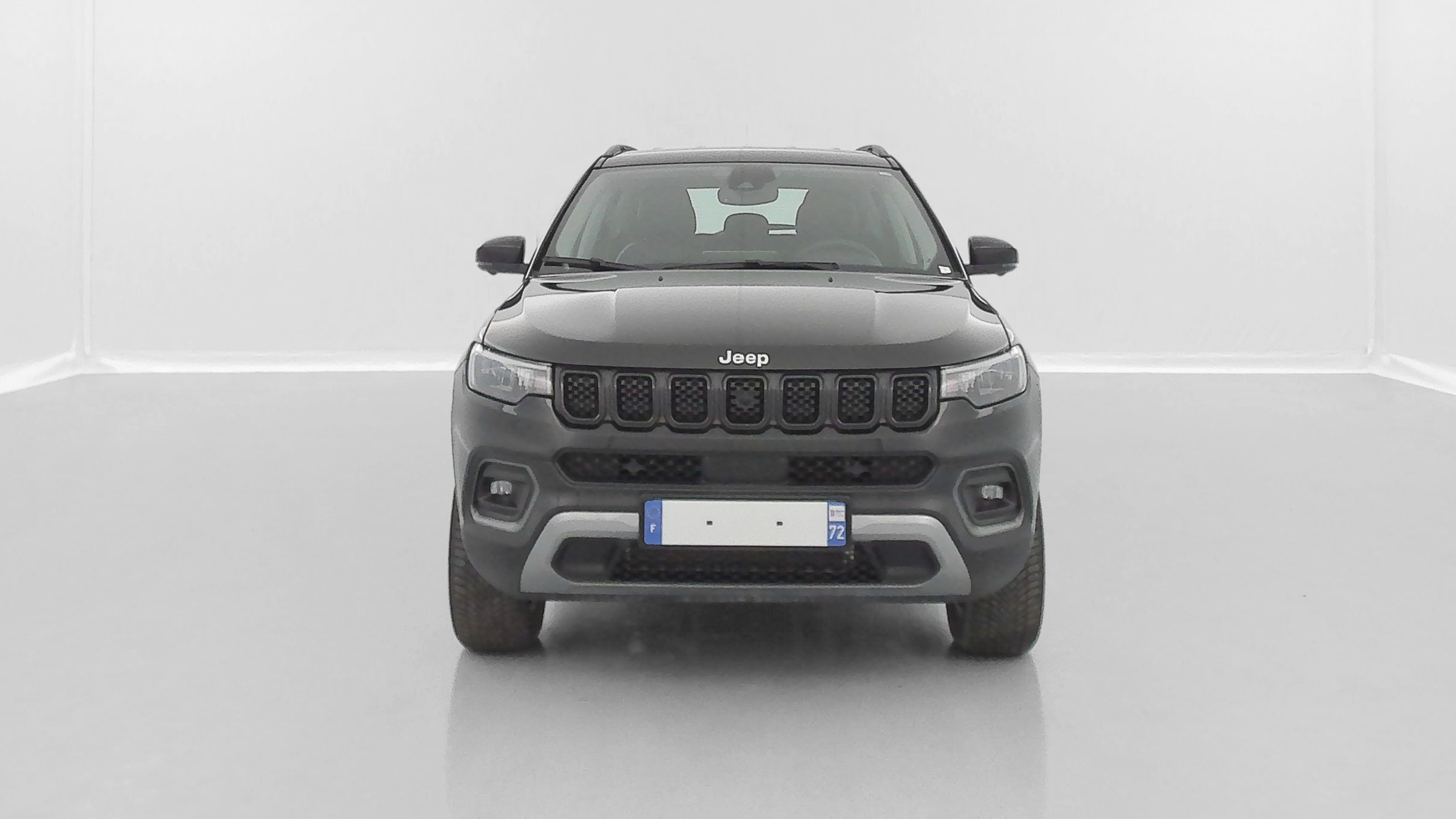 Vente en ligne Jeep Compass COMPASS II 1.3 T4 240ch PHEV 4xe Overland AT6 eAWD au prix de 27 500 €