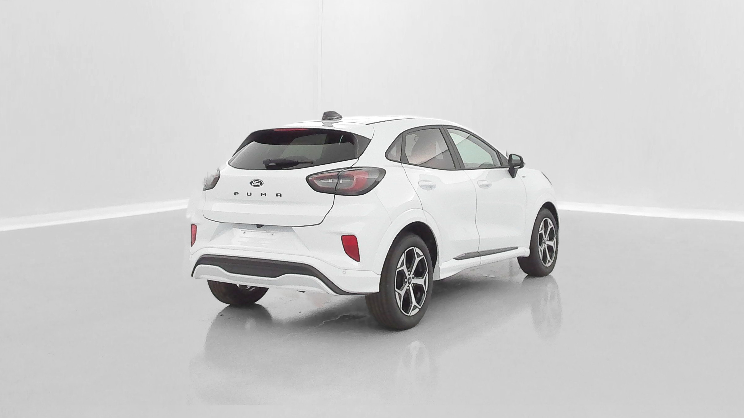 Vente en ligne Ford Puma PUMA 1.0 EcoBoost 125ch mHEV Powershift ST-Line au prix de 25 310 €