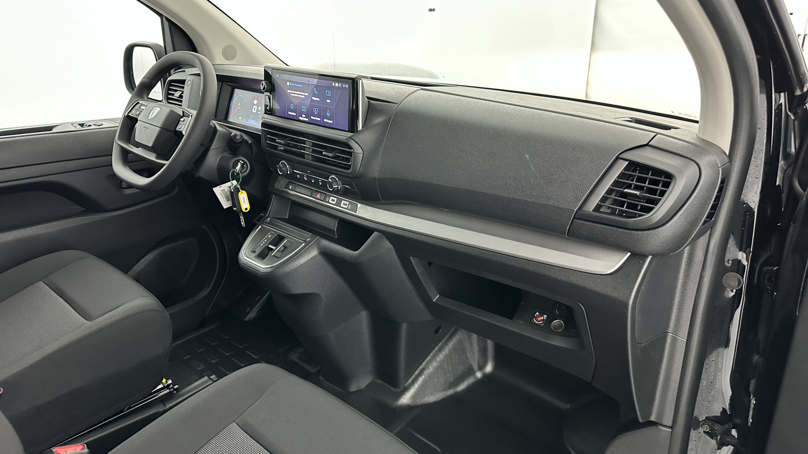 Vente en ligne Peugeot Expert EXPERT CA XL 2.0 BlueHDi 180ch EAT8 au prix de 35 360 €