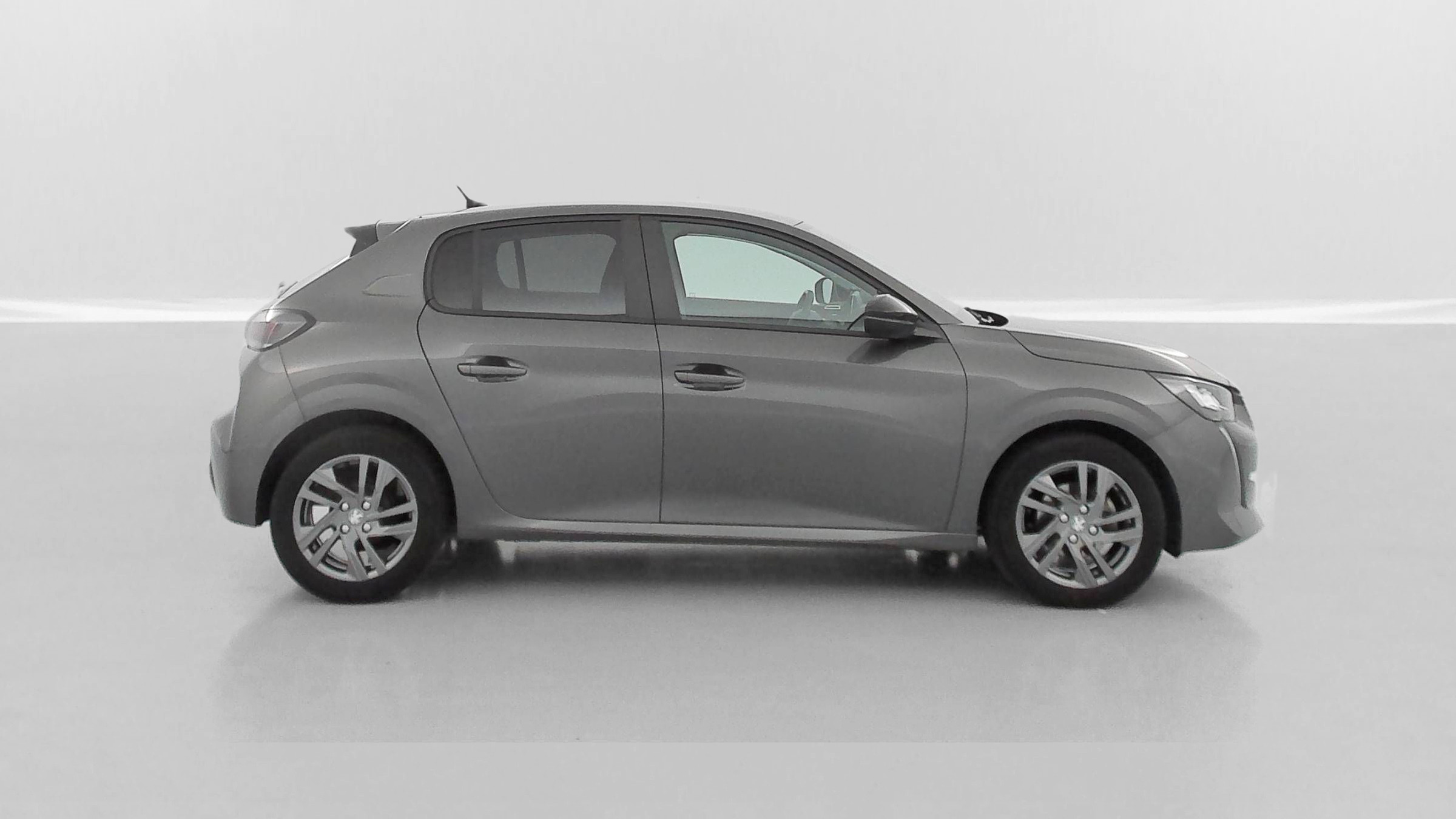 Vente en ligne Peugeot 208 208 II 1.2 PureTech 75ch Active Pack au prix de 15 500 €