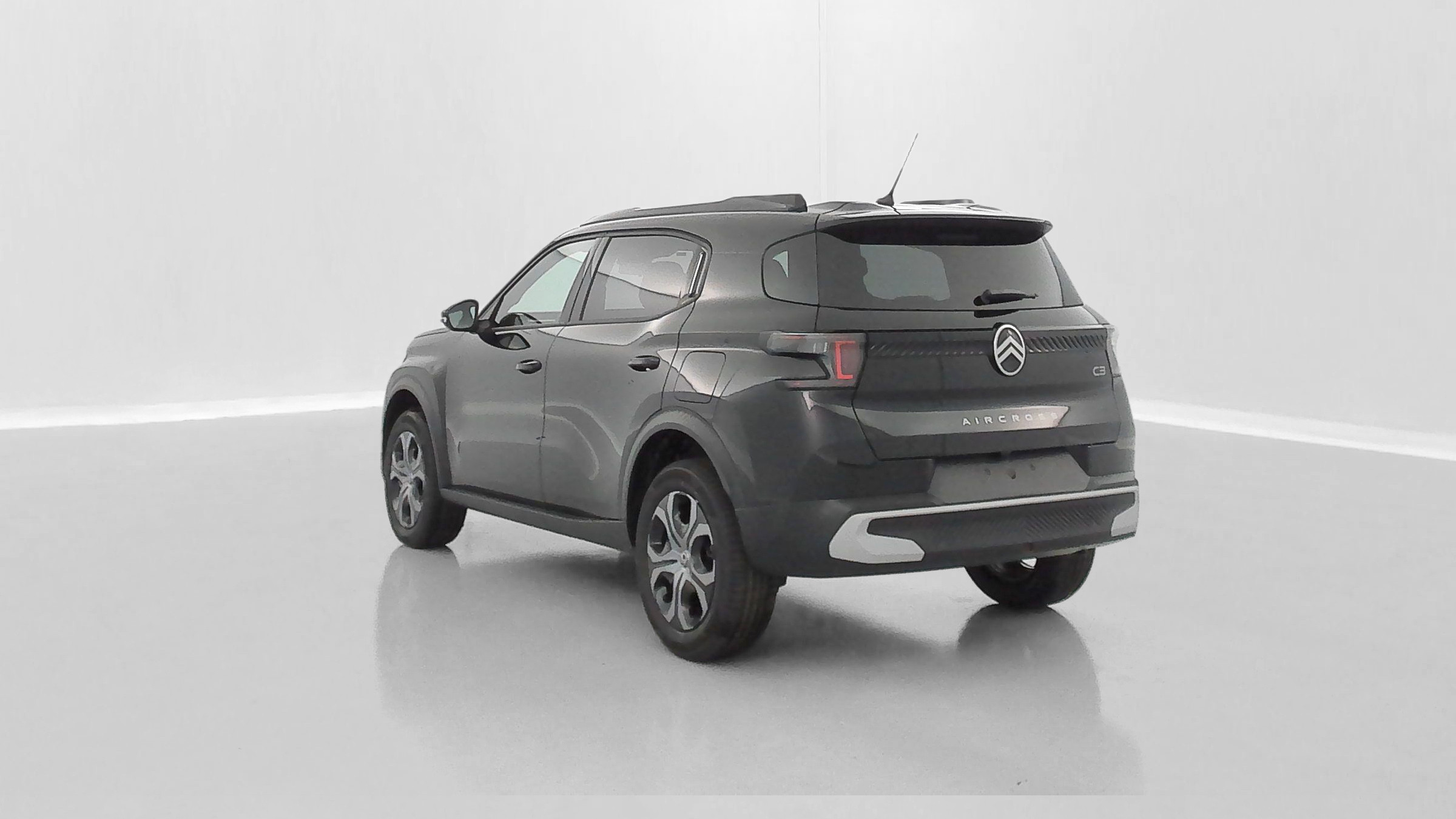 Vente en ligne Citroën C3 Aircross C3 AIRCROSS 1.2 Hybride 145ch Plus e-DCS6 au prix de 23 500 €