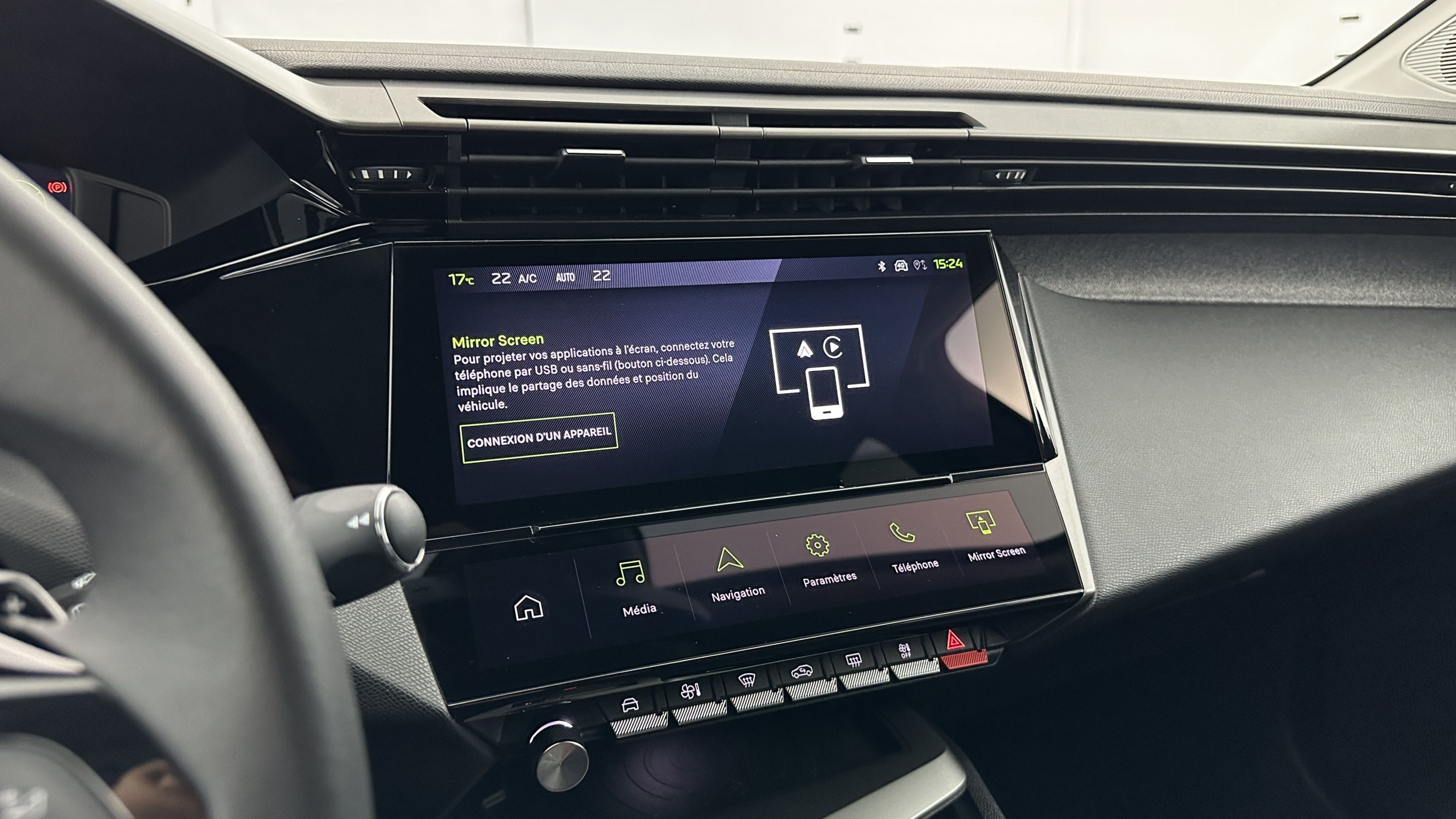 Vente en ligne Peugeot 308 308 1.2 Hybrid 136ch Allure e-DCS6 au prix de 24 710 €