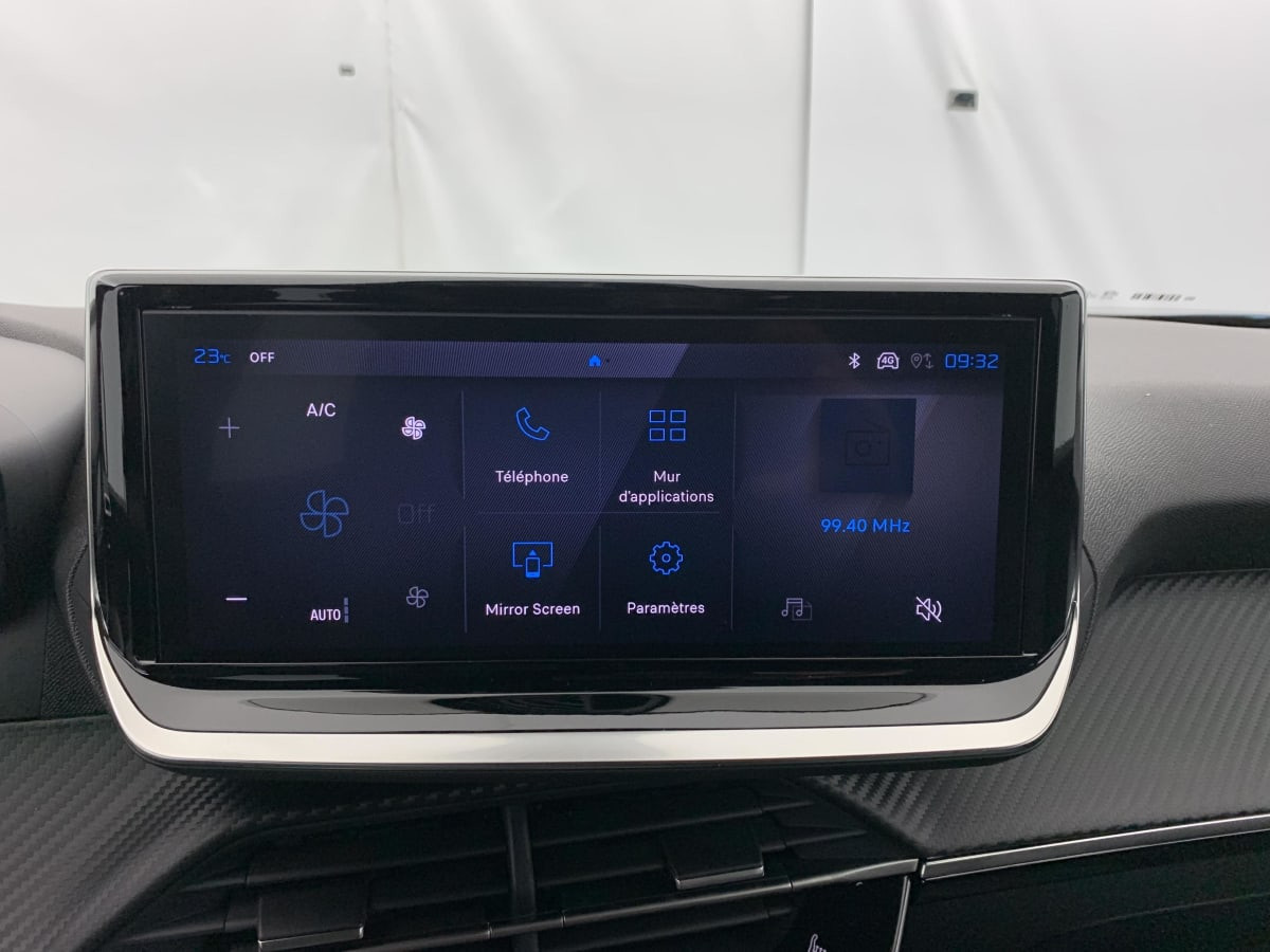 Vente en ligne Peugeot 2008 Hybrid 145 e-DCS6 Allure au prix de 24 380 €