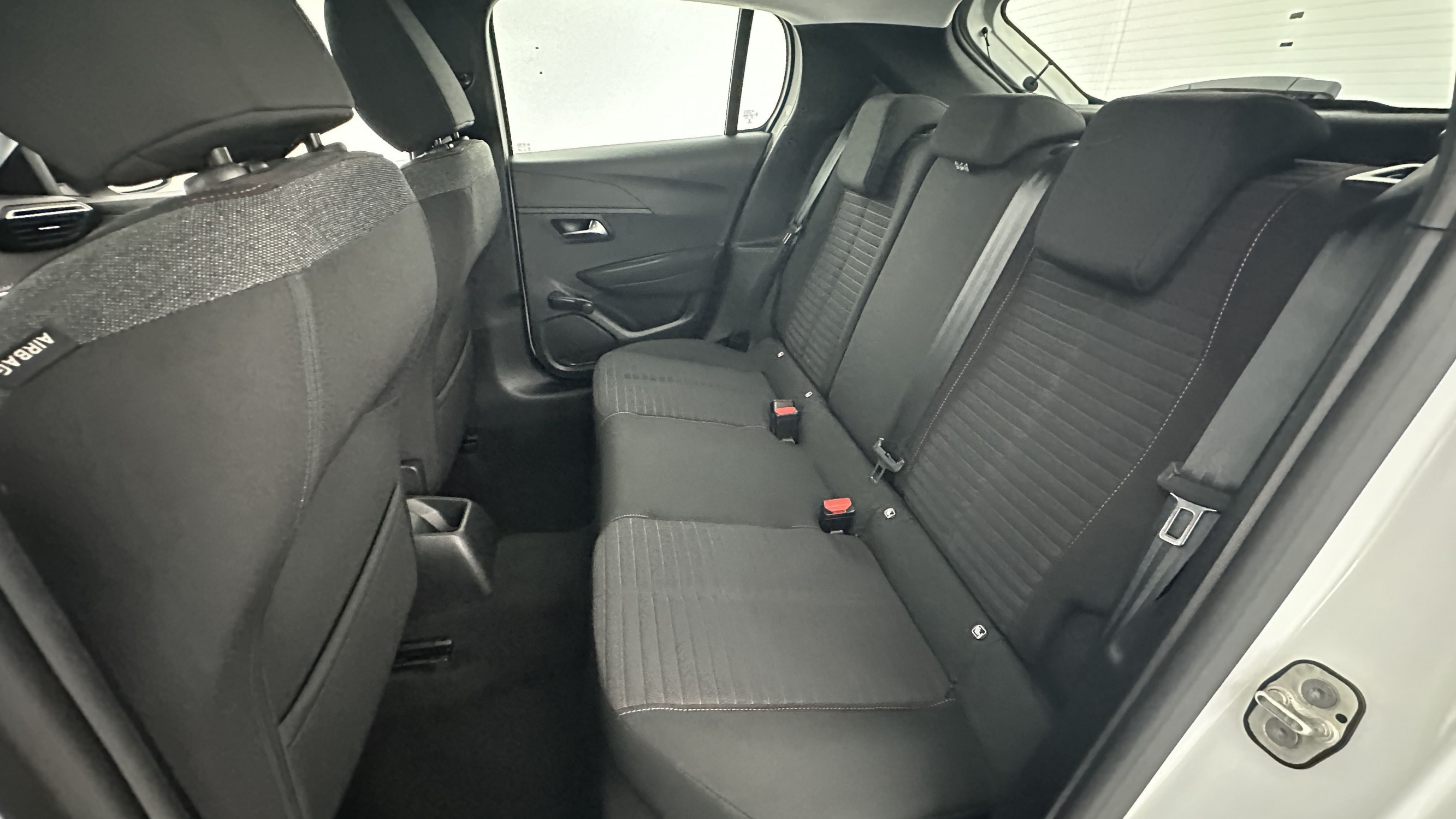 Vente en ligne Peugeot 208 208 II 1.2 PureTech 75ch Active au prix de 16 900 €