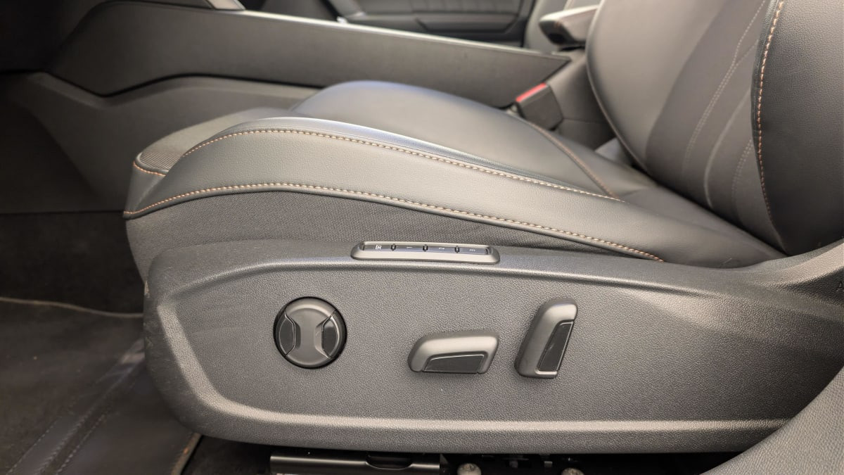 Vente en ligne Cupra Formentor 1.4 E-HYBRID 245 CH DSG6 VZ au prix de 29 540 €