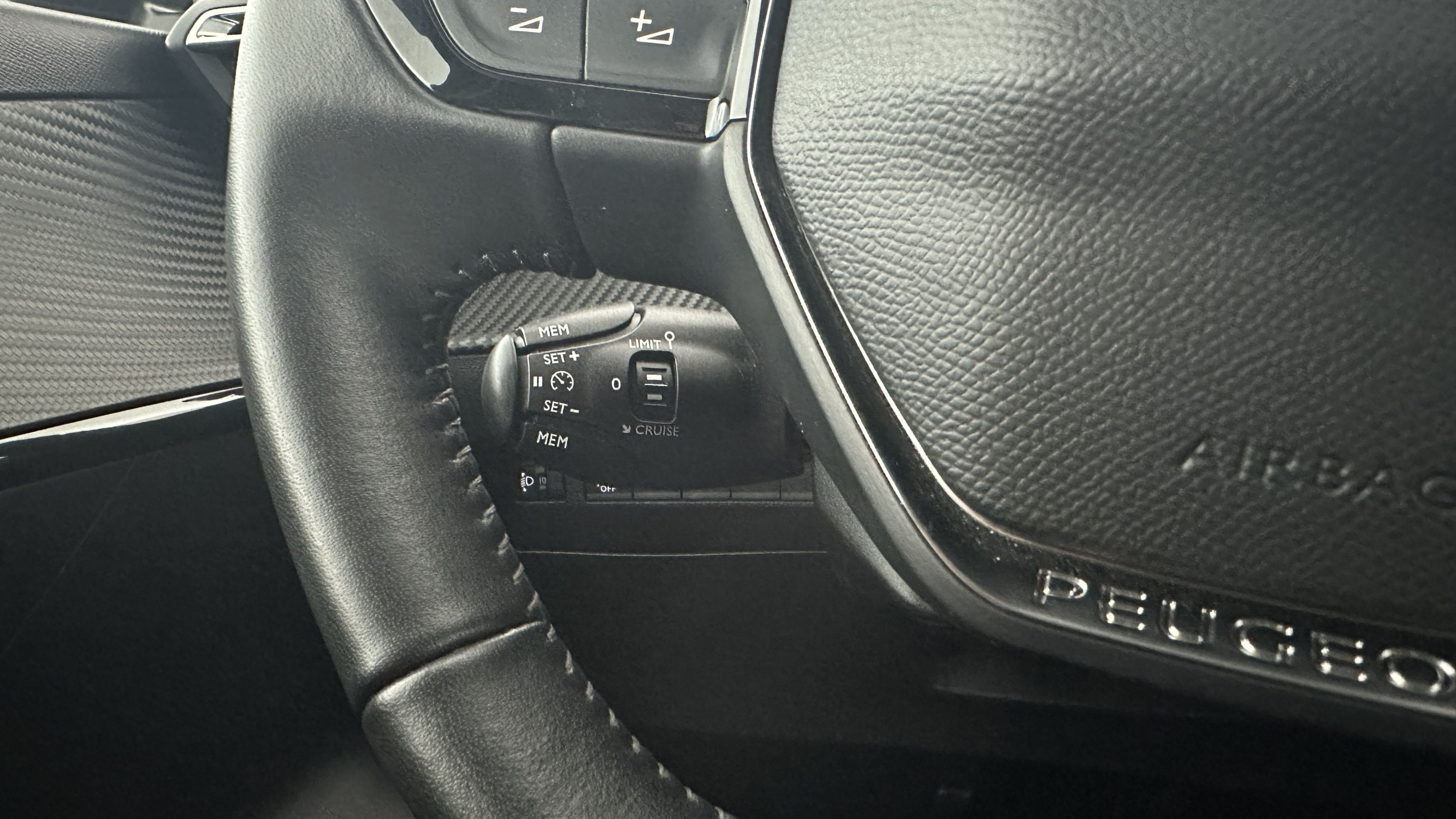 Vente en ligne Peugeot 208 208 II 1.2 PureTech 75ch Active Pack au prix de 17 000 €