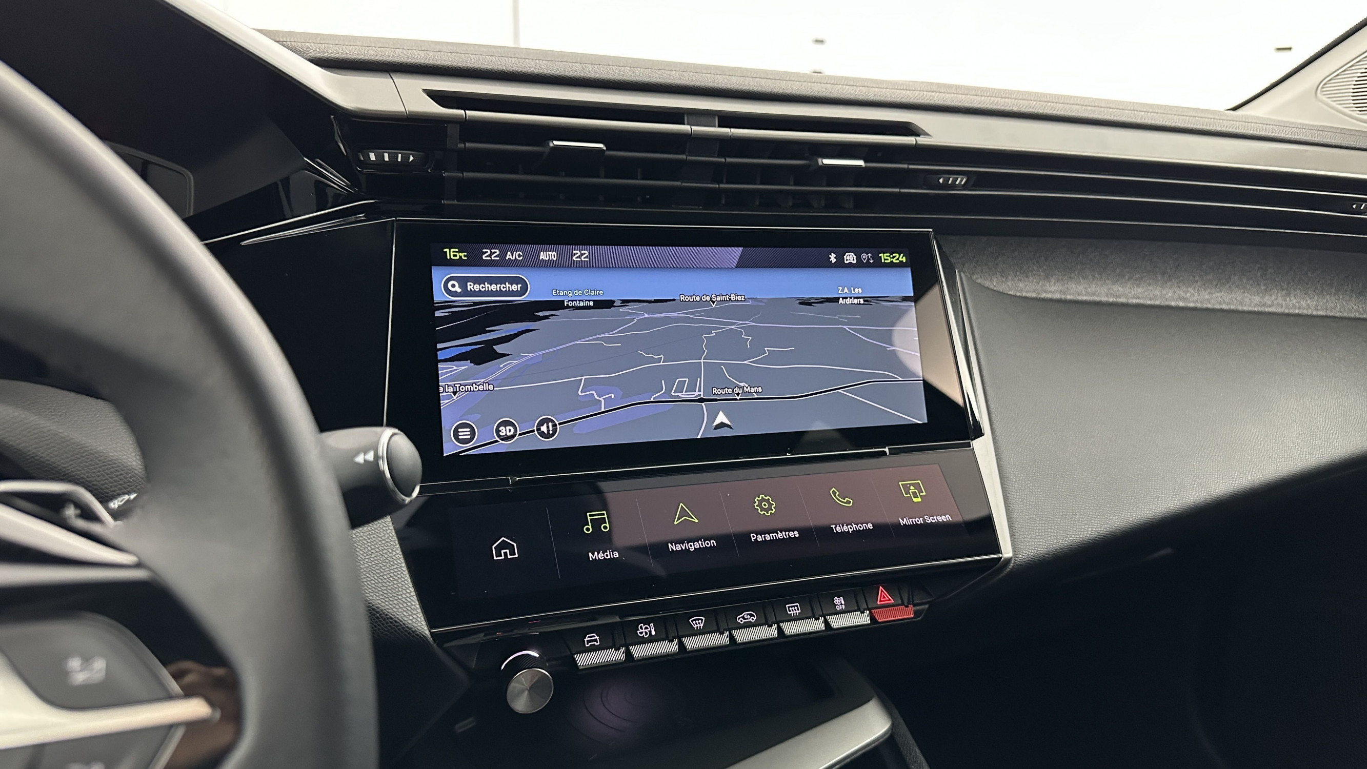 Vente en ligne Peugeot 308 308 1.2 Hybrid 136ch Allure e-DCS6 au prix de 24 710 €