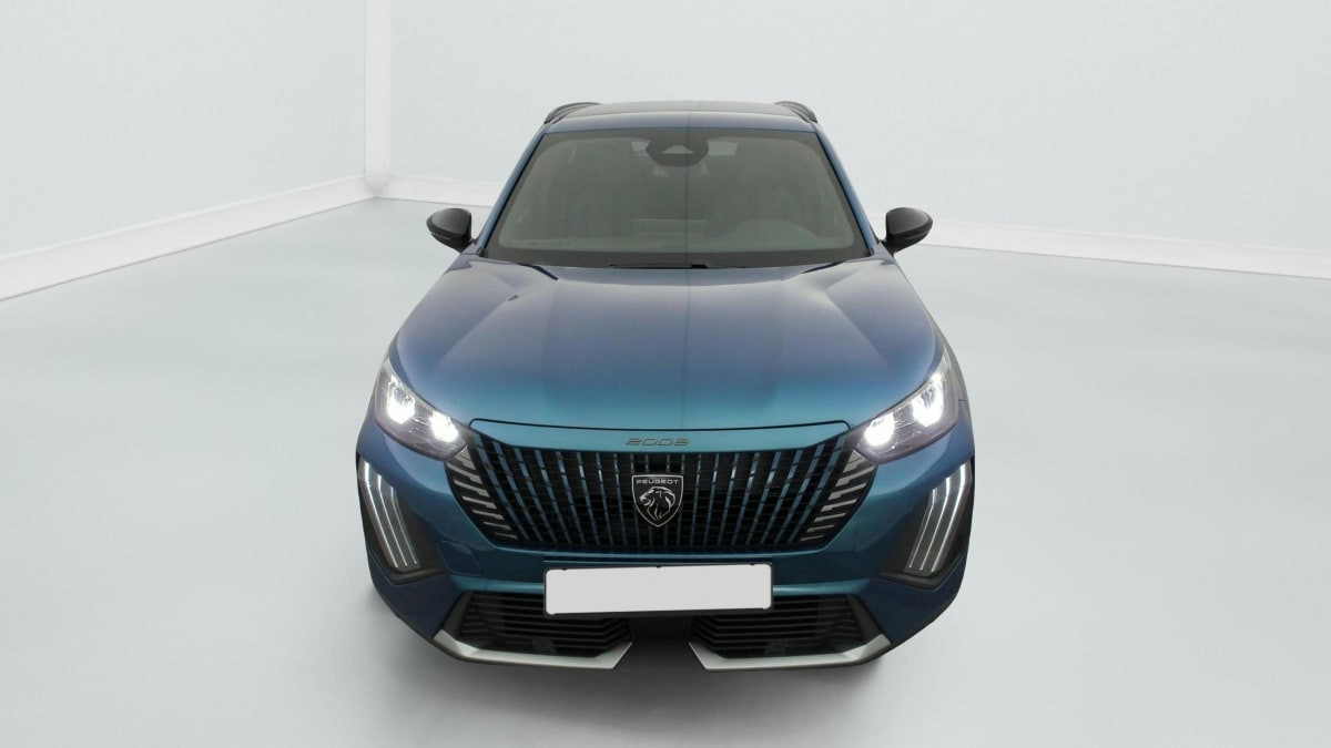 Vente en ligne Peugeot 2008 Hybrid 145 e-DCS6 Allure au prix de 24 380 €