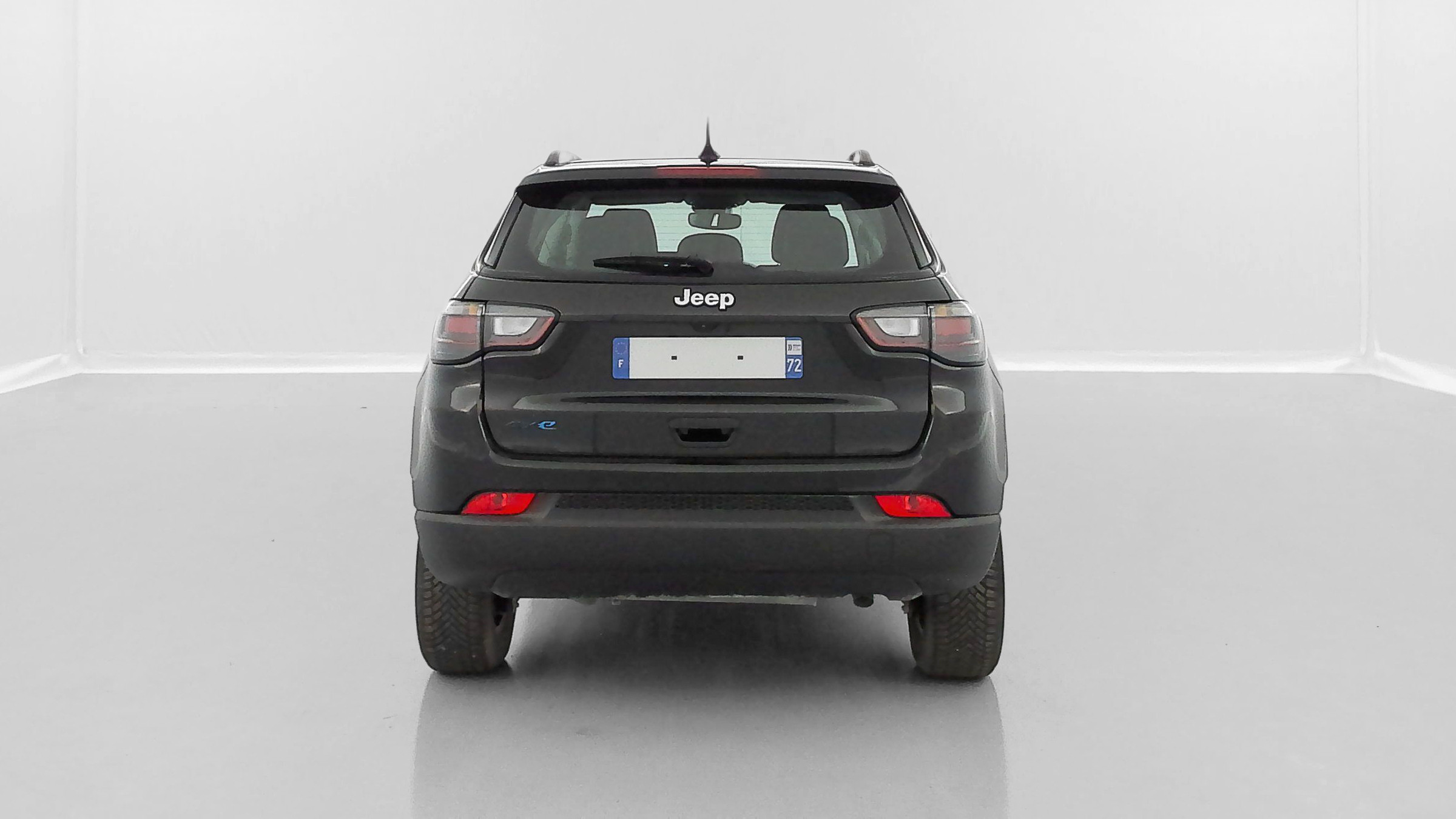 Vente en ligne Jeep Compass COMPASS II 1.3 T4 240ch PHEV 4xe Overland AT6 eAWD au prix de 27 500 €