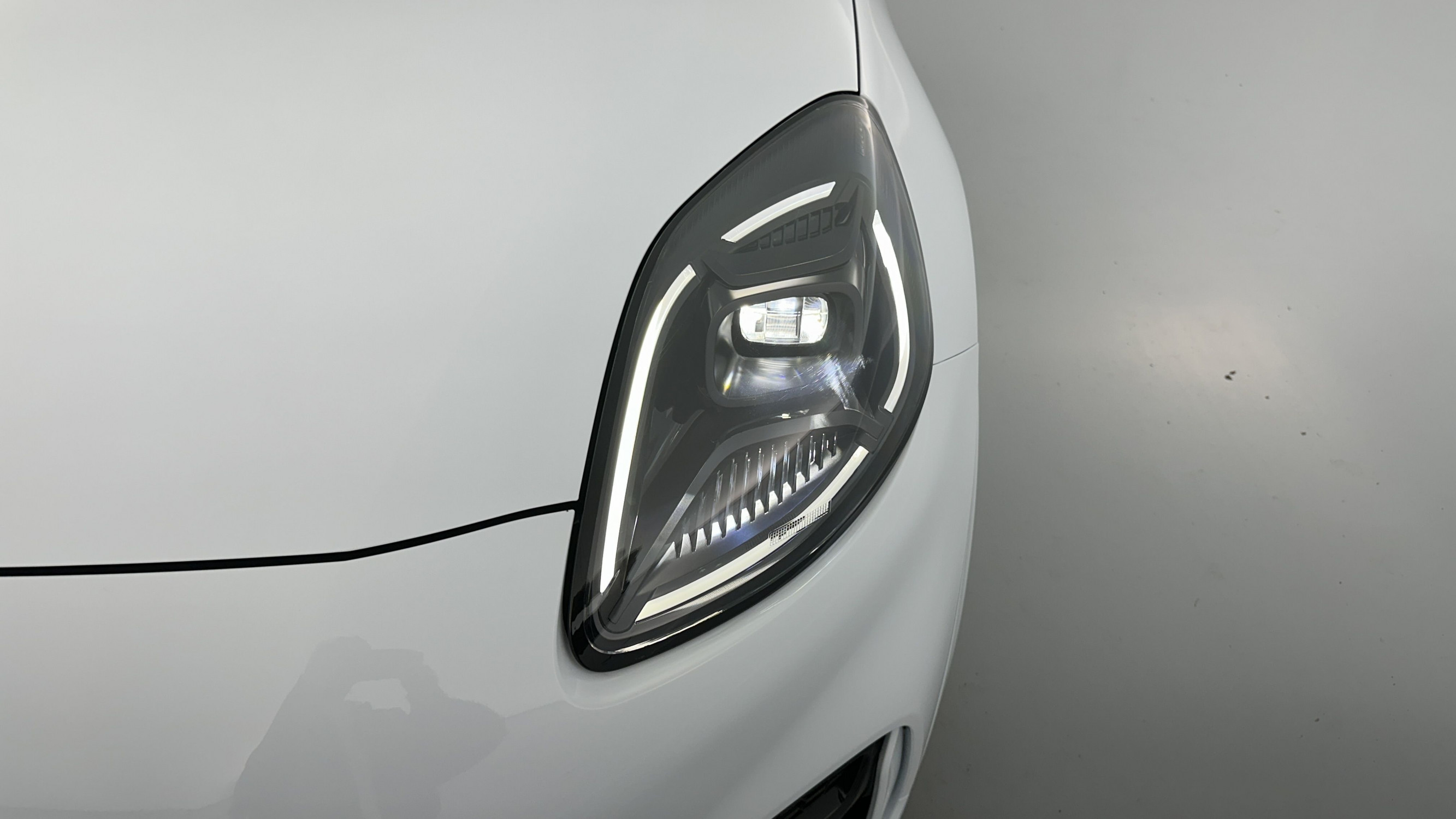 Vente en ligne Ford Puma PUMA 1.0 EcoBoost 125ch mHEV Powershift ST-Line au prix de 24 700 €