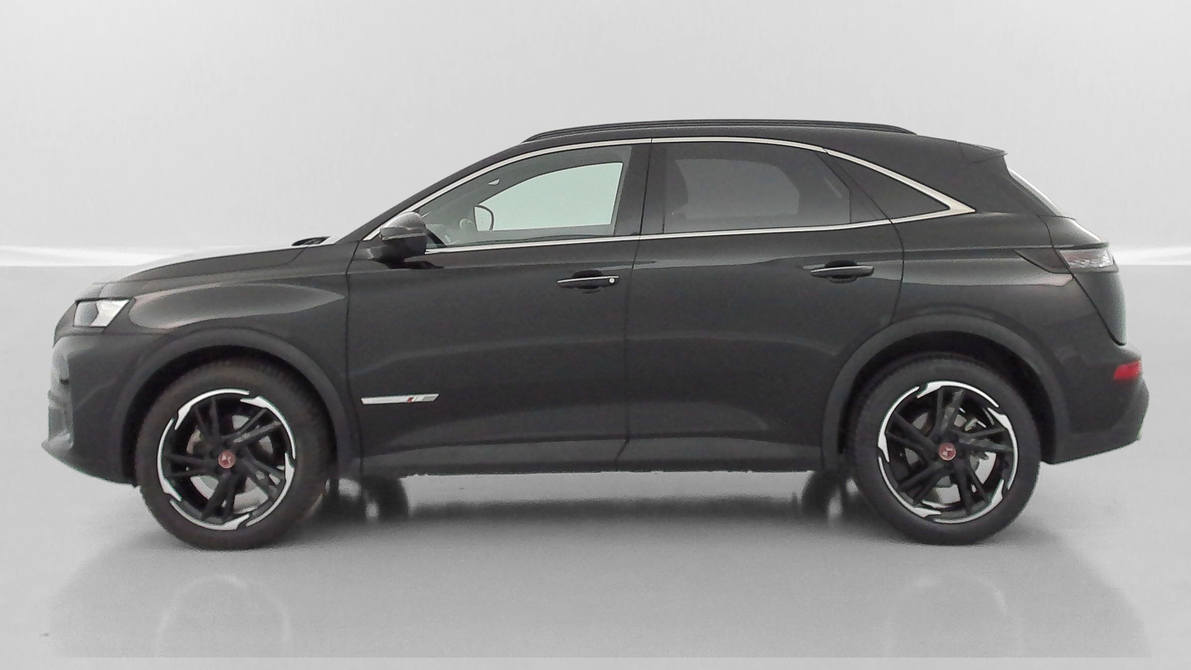 Vente en ligne Ds DS7 Crossback DS7 CROSSBACK 1.6 PureTech 180ch Performance Line EAT8 au prix de 28 400 €