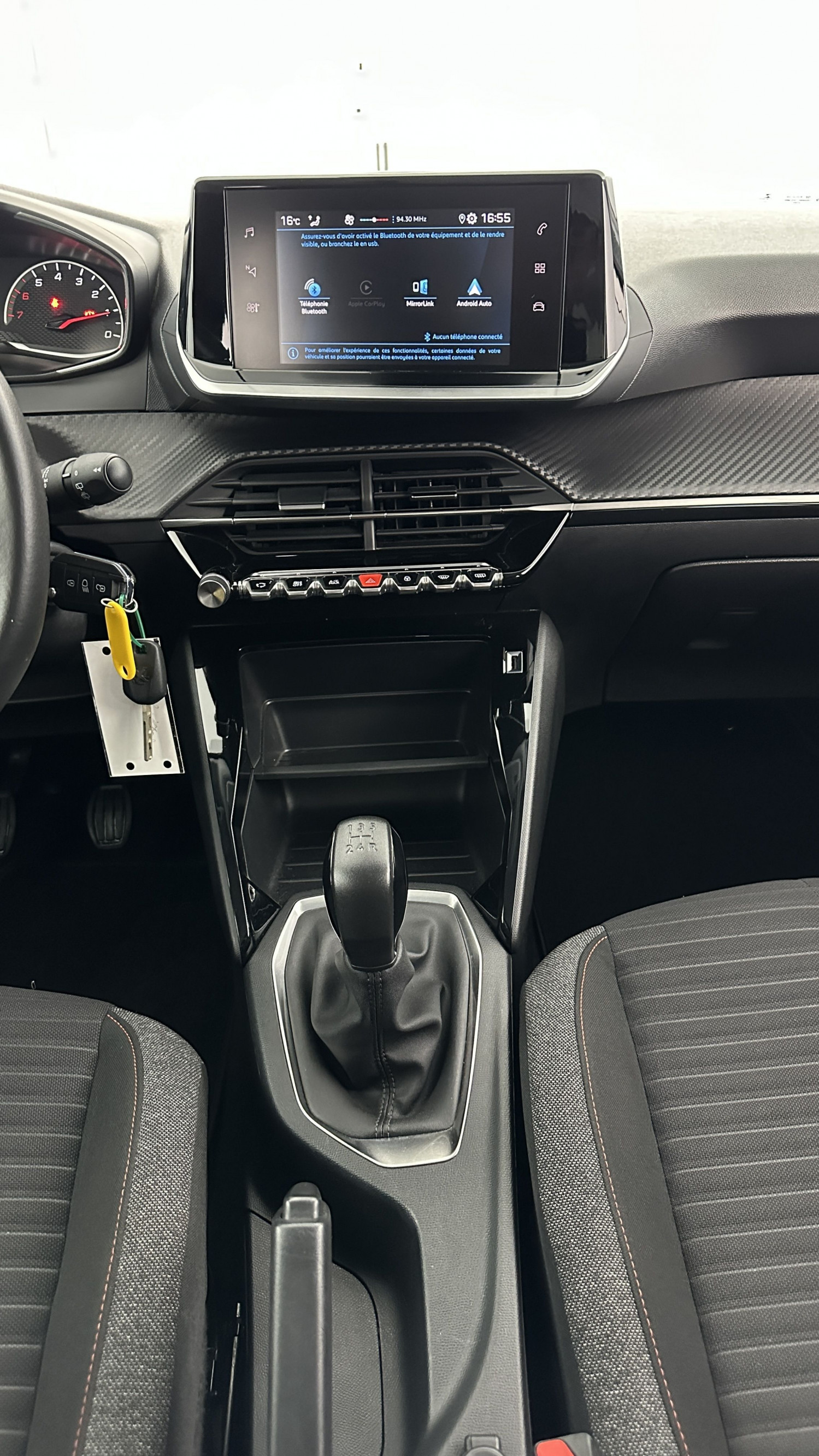 Vente en ligne Peugeot 208 208 II 1.2 PureTech 75ch Active au prix de 15 500 €