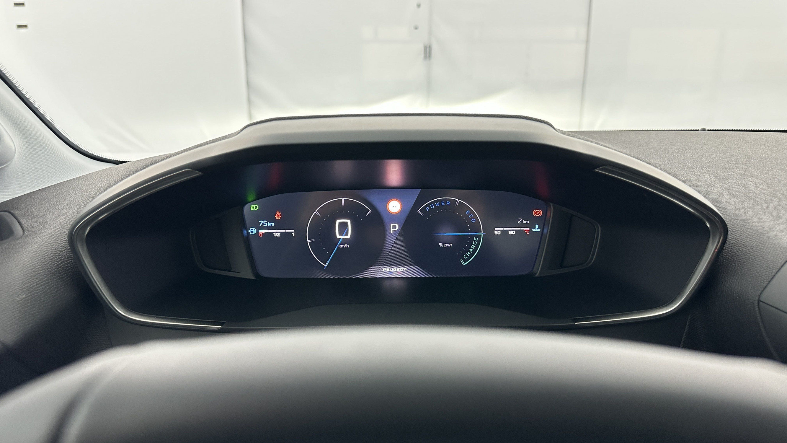 Vente en ligne Peugeot 208 208 1.2 Hybrid 110ch Allure e-DCS6 au prix de 22 400 €