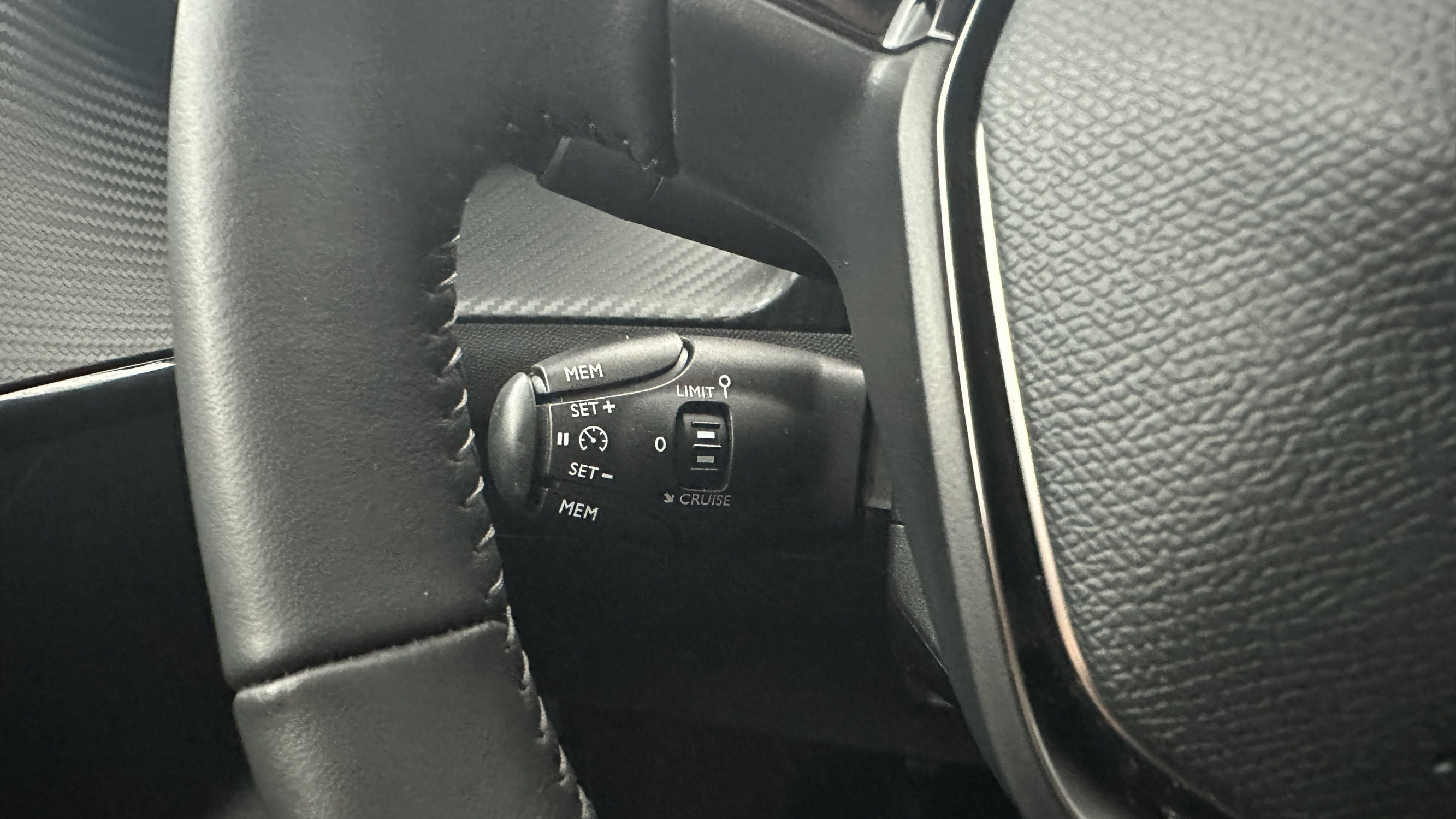 Vente en ligne Peugeot 208 208 II 1.2 PureTech 75ch Active au prix de 16 900 €