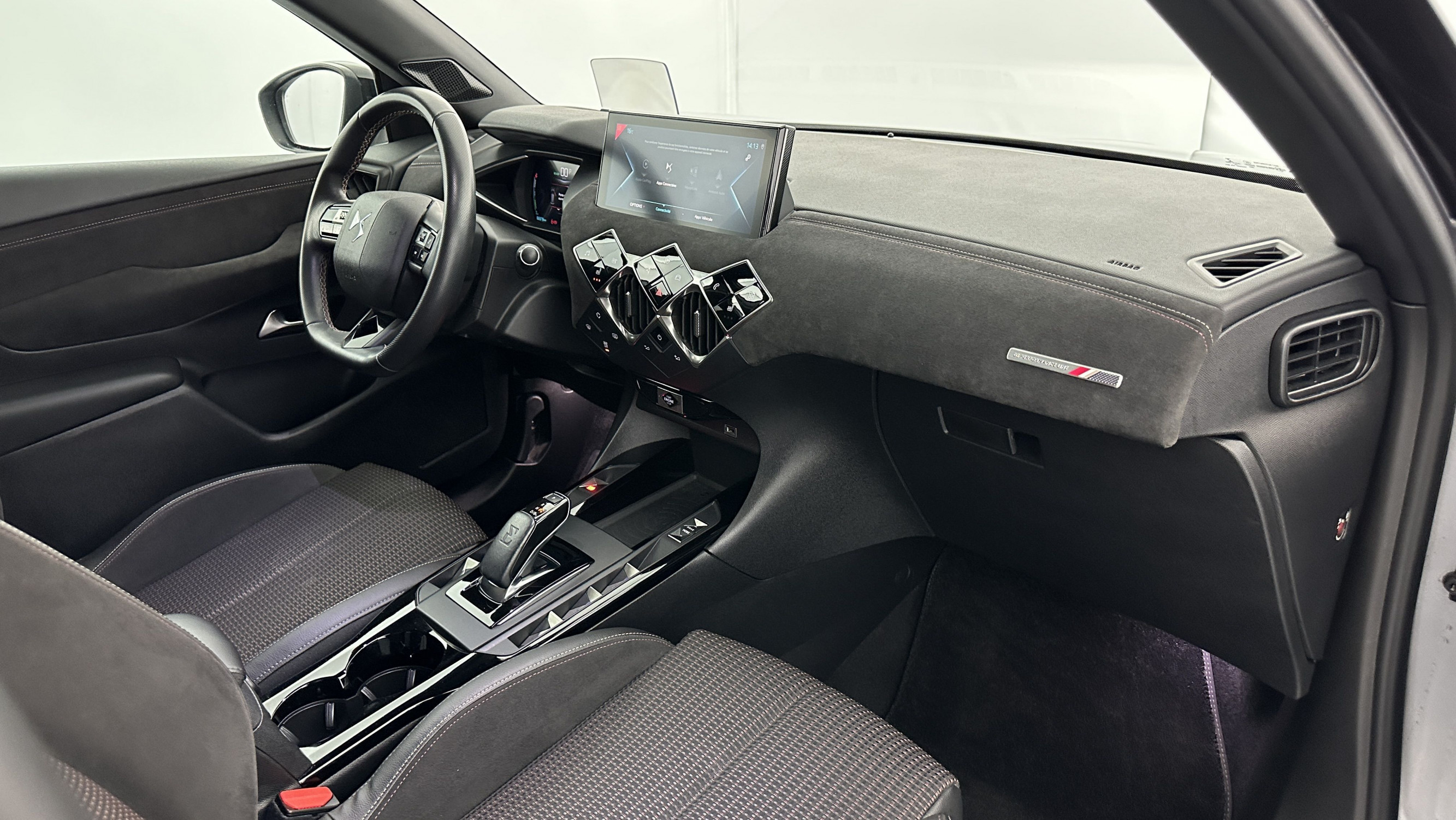 Vente en ligne Ds Ds3 Crossback DS3 CROSSBACK 50 kWh E-Tense 136ch Performance Line + au prix de 16 400 €