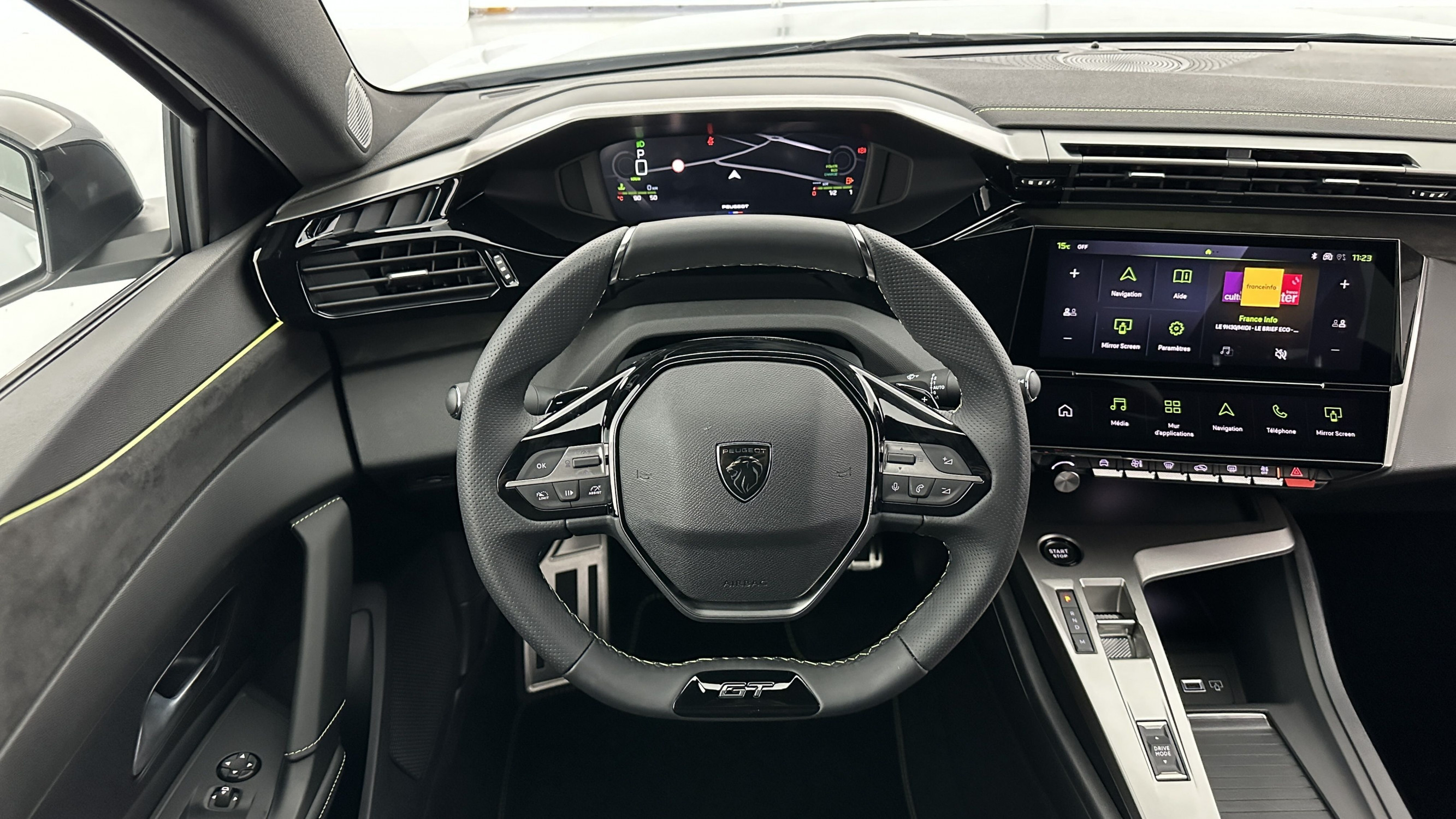 Vente en ligne Peugeot 308 308 III(2) 1.2 Hybrid 145ch GT e-DCS6 au prix de 29 710 €
