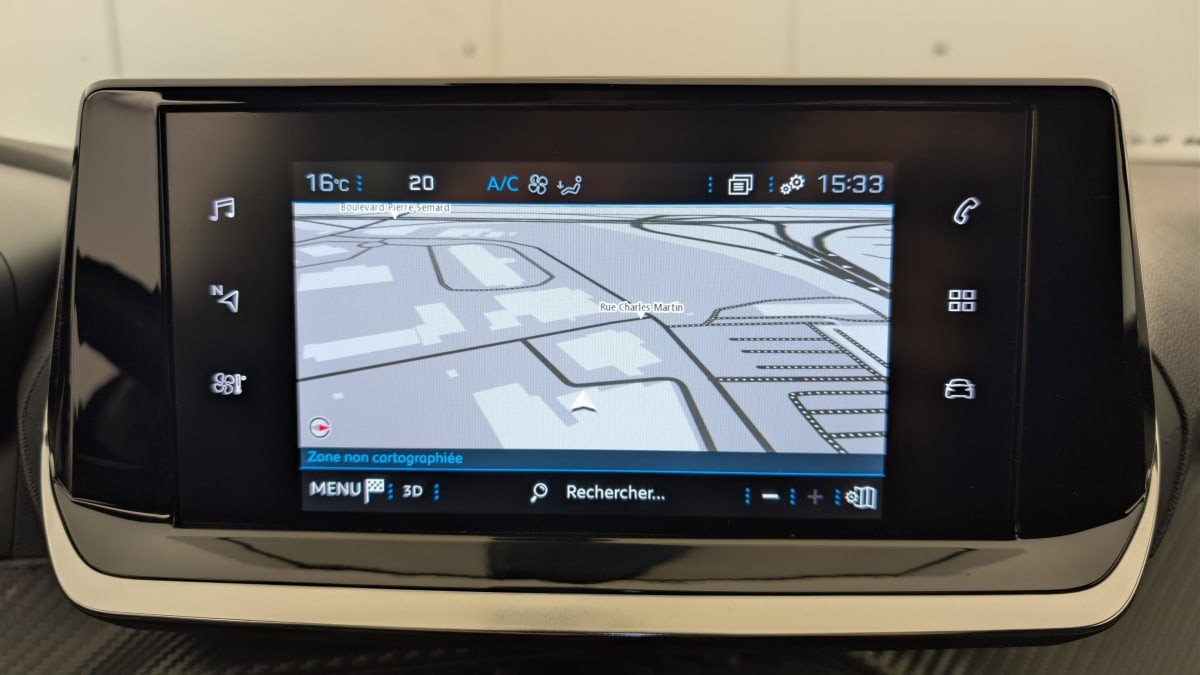 Vente en ligne Peugeot 2008 PureTech 130 S S BVM6 Allure au prix de 17 180 €