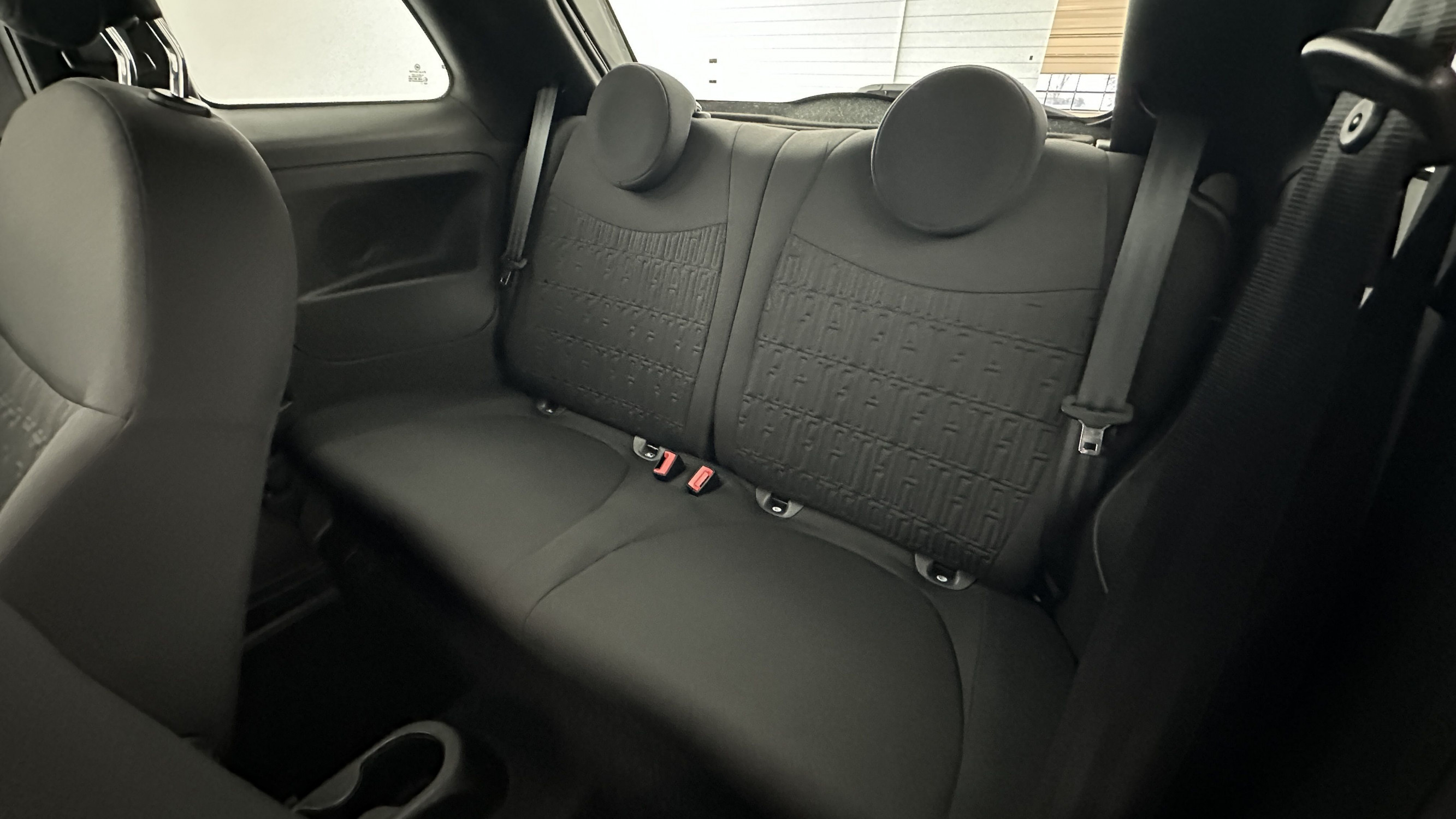 Vente en ligne Fiat 500 500 1.0 70ch Hybride Pack Confort BSG au prix de 14 500 €
