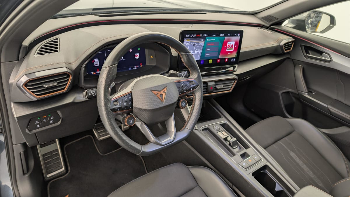 Vente en ligne Cupra Formentor 1.4 E-HYBRID 245 CH DSG6 VZ au prix de 29 540 €