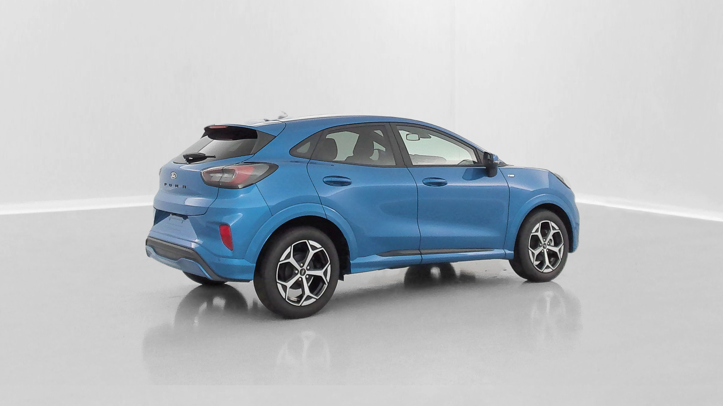 Vente en ligne Ford Puma PUMA 1.0 EcoBoost 125ch mHEV Powershift ST-Line au prix de 24 700 €