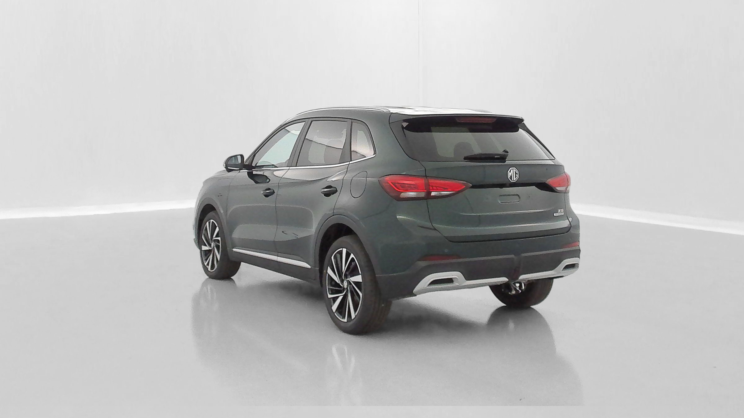 Vente en ligne Mg ZS ZS 1.5 L Hybrid+ 197ch Luxury au prix de 25 400 €