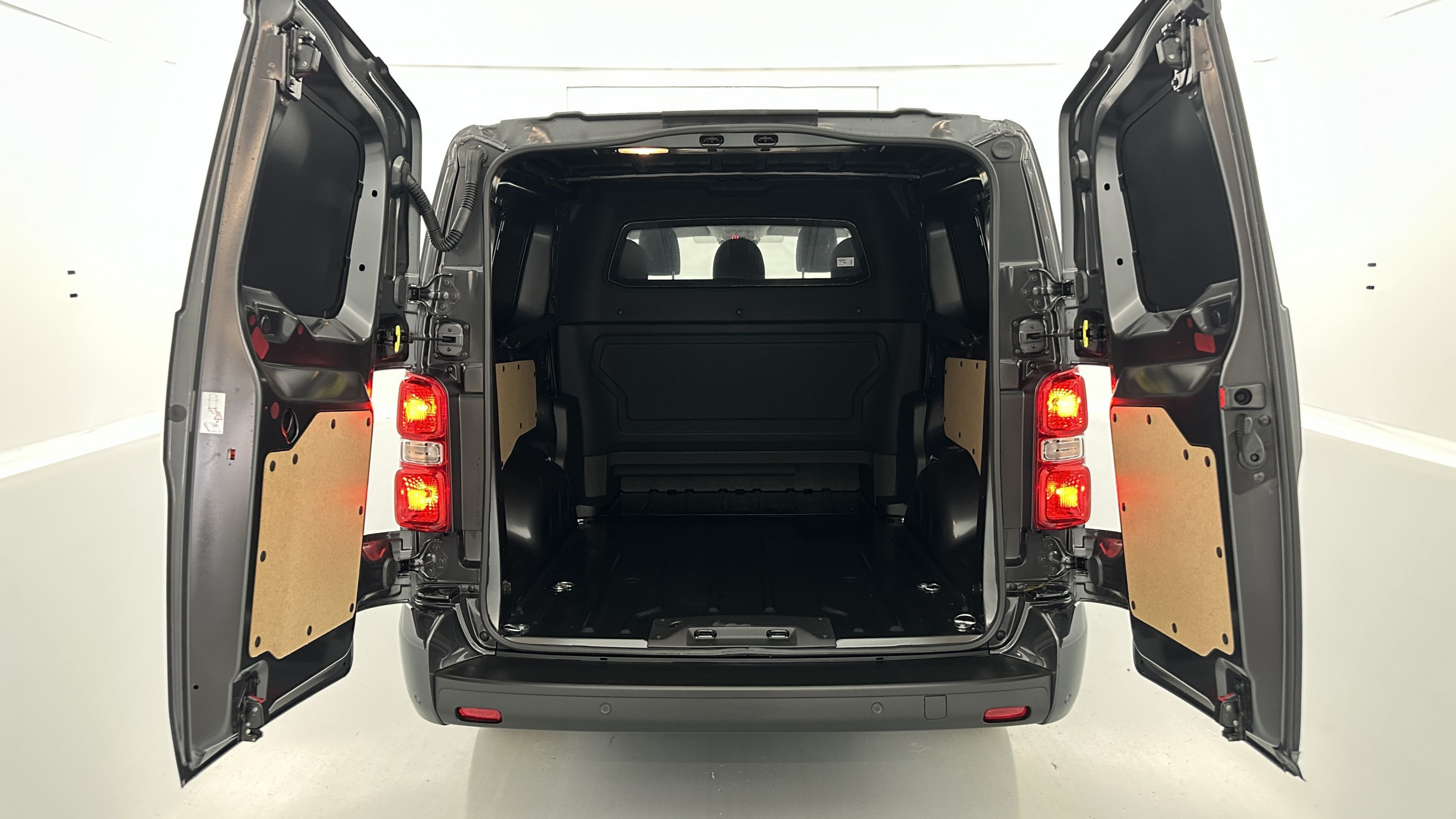 Vente en ligne Peugeot Expert EXPERT CA XL 2.0 BlueHDi 180ch EAT8 au prix de 36 420 €