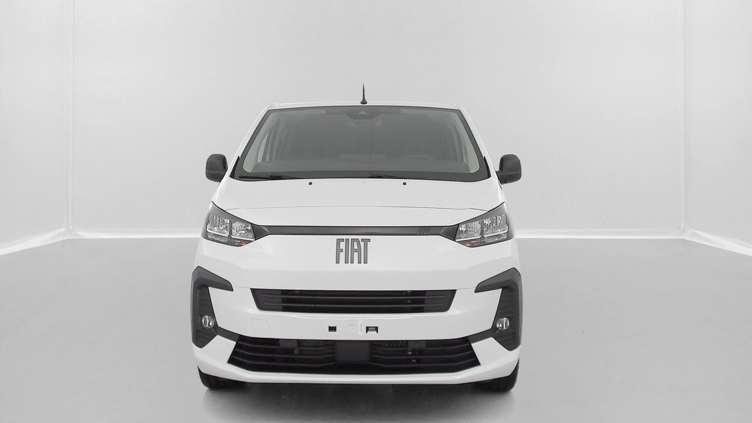 Vente en ligne Fiat Scudo SCUDO CA M 2.0 BlueHDi 180ch Pack Premium Connect EAT8 au prix de 37 160 €