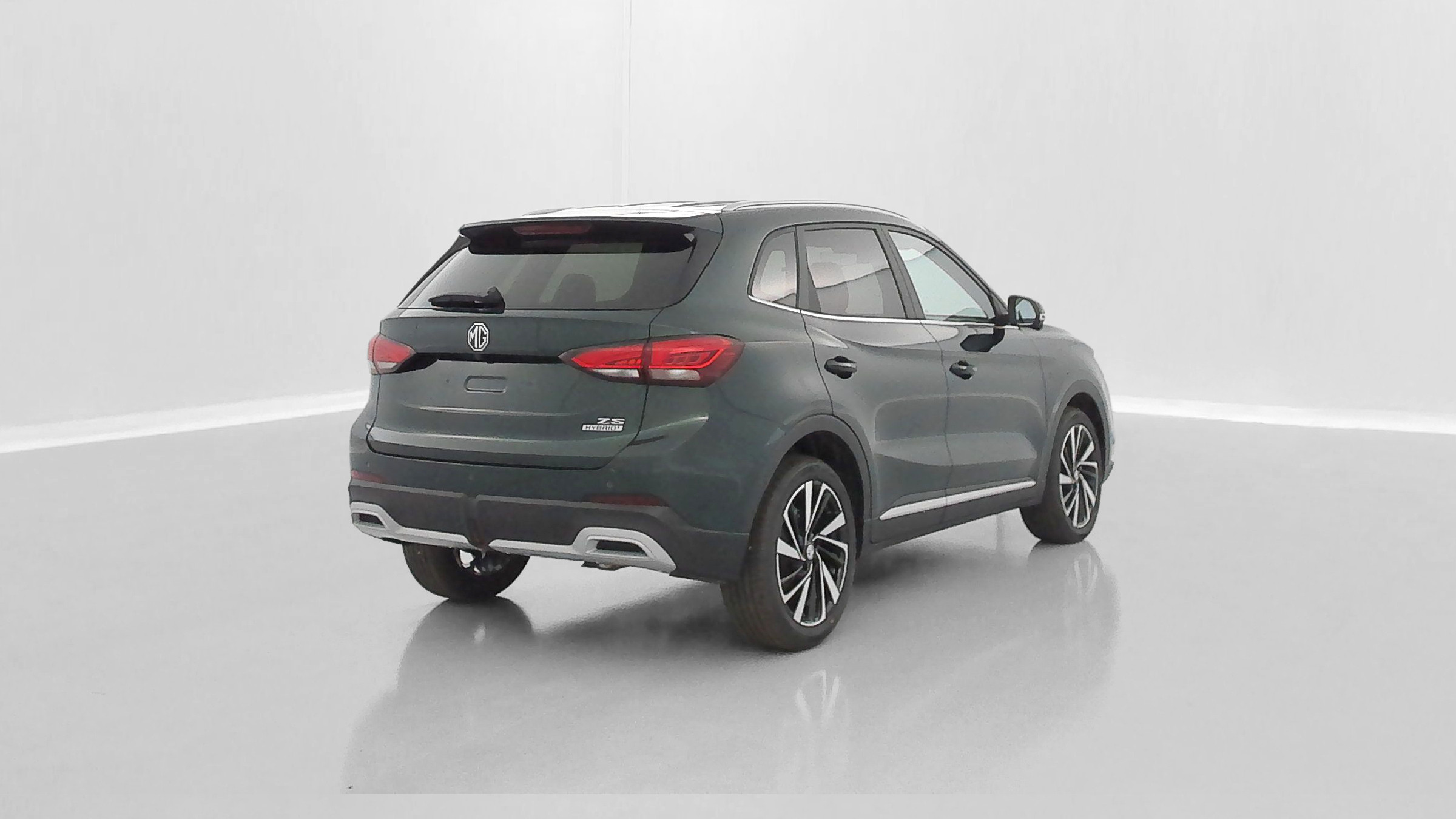 Vente en ligne Mg ZS ZS 1.5 L Hybrid+ 197ch Luxury au prix de 25 400 €
