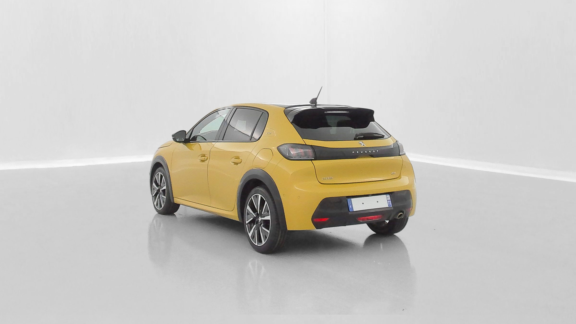 Vente en ligne Peugeot 208 208 II 1.2 PureTech 100ch GT EAT8 au prix de 19 510 €