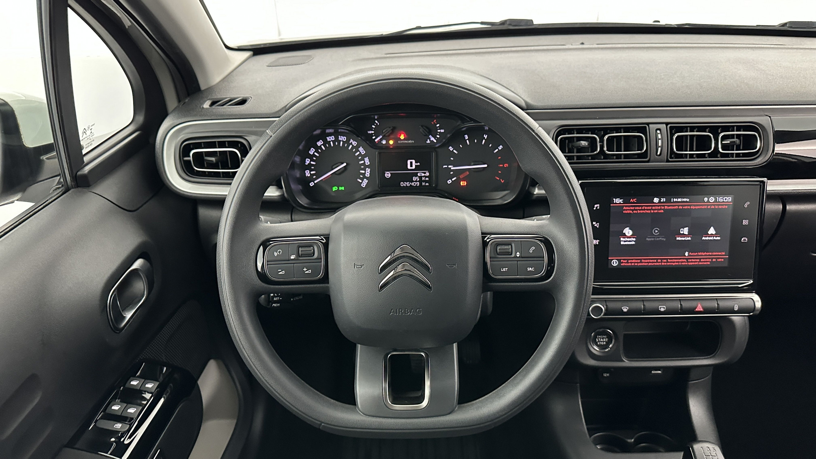 Vente en ligne Citroën C3 C3 III 1.2 PureTech 83ch Shine au prix de 16 510 €