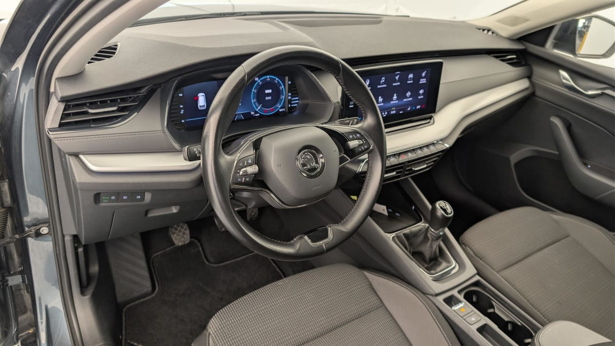 Vente en ligne Skoda Octavia Combi 2.0 TDI 116 ch Ambition au prix de 22 330 €