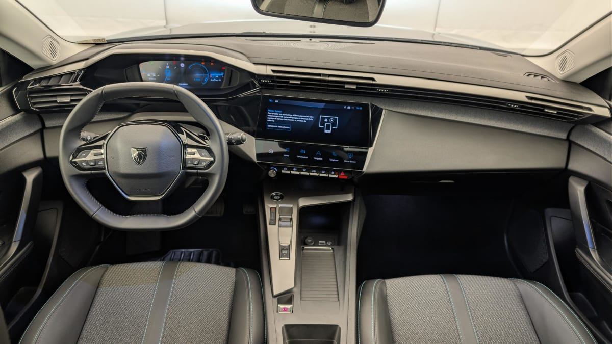 Vente en ligne Peugeot 308 Hybrid 145 e-DCS6 Allure au prix de 23 980 €