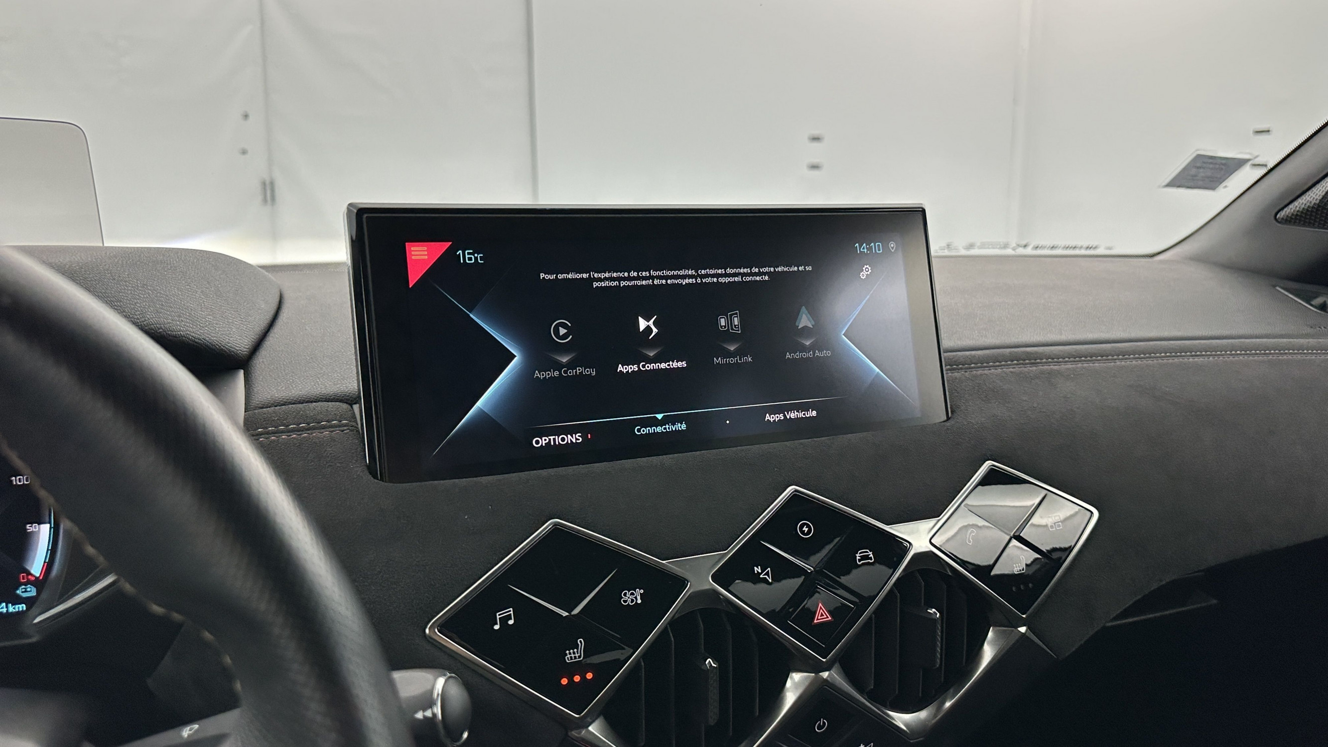 Vente en ligne Ds Ds3 Crossback DS3 CROSSBACK 50 kWh E-Tense 136ch Performance Line + au prix de 16 400 €