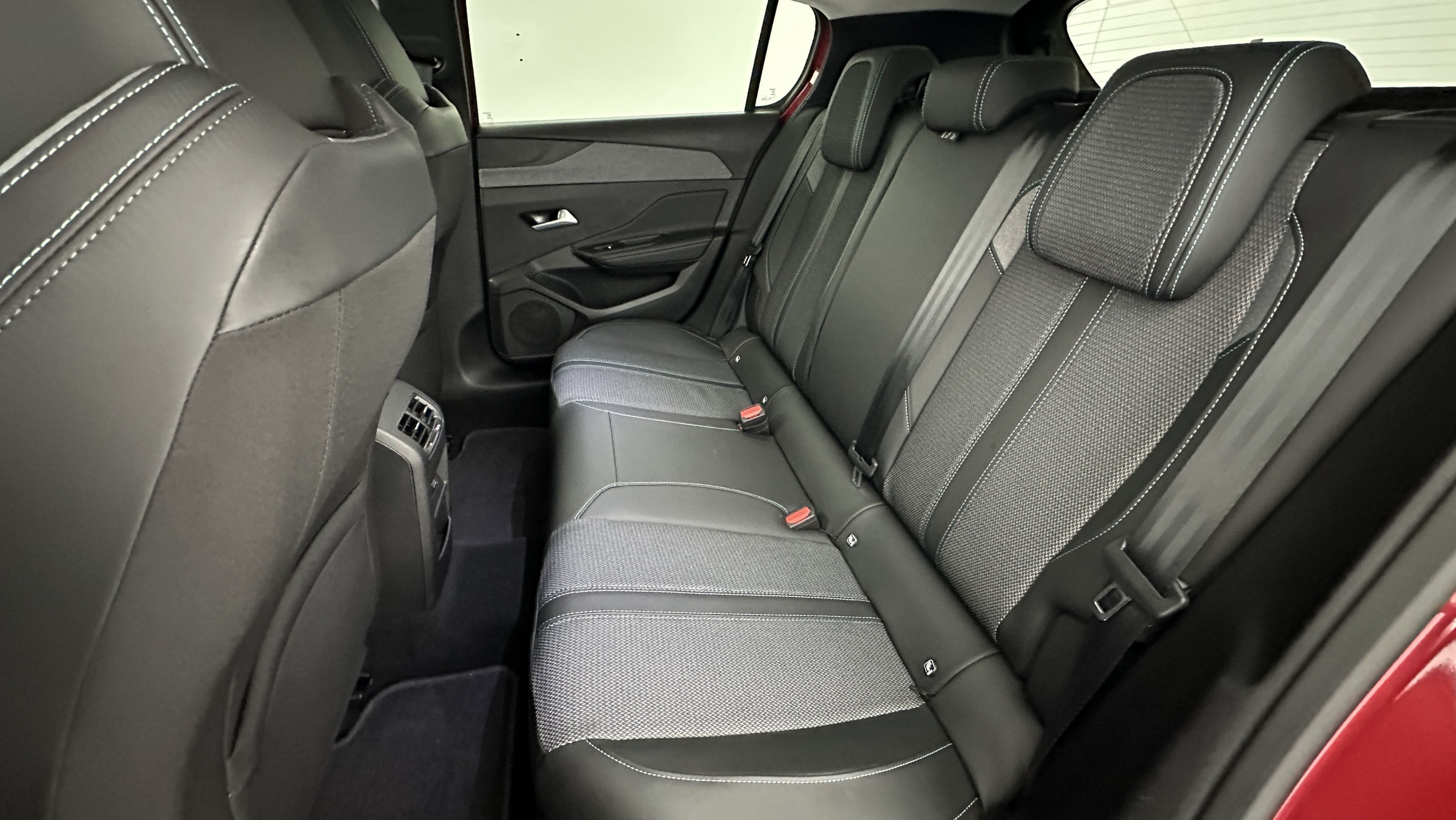 Vente en ligne Peugeot 308 308 1.5 BlueHDi 130ch Allure EAT8 au prix de 25 000 €