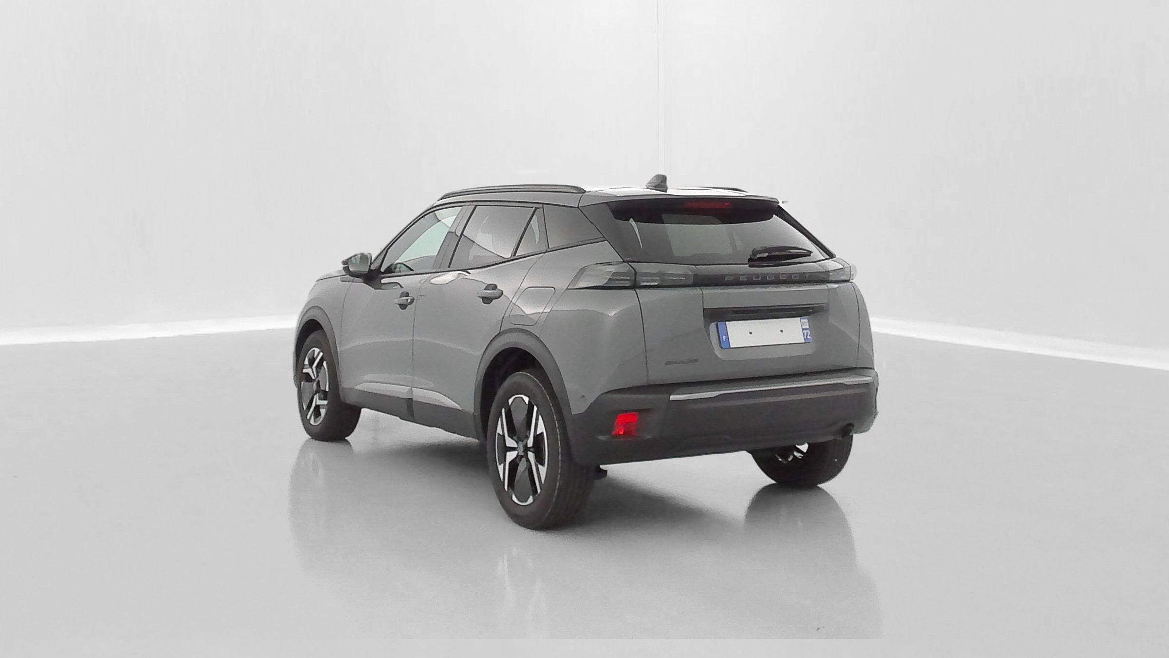 Vente en ligne Peugeot 2008 2008 1.2 PureTech 100ch Allure au prix de 21 500 €