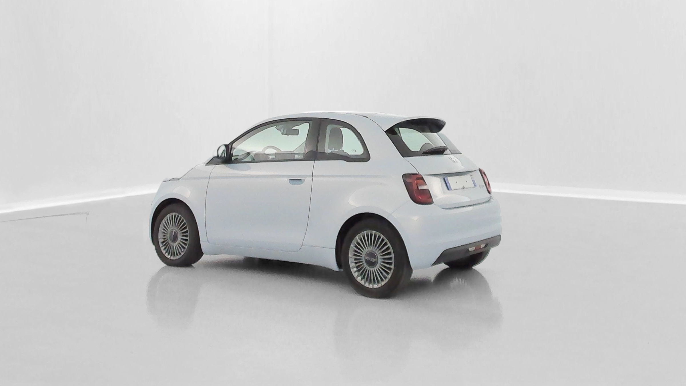 Vente en ligne Fiat 500 500e 87kW Icône 118ch au prix de 18 910 €