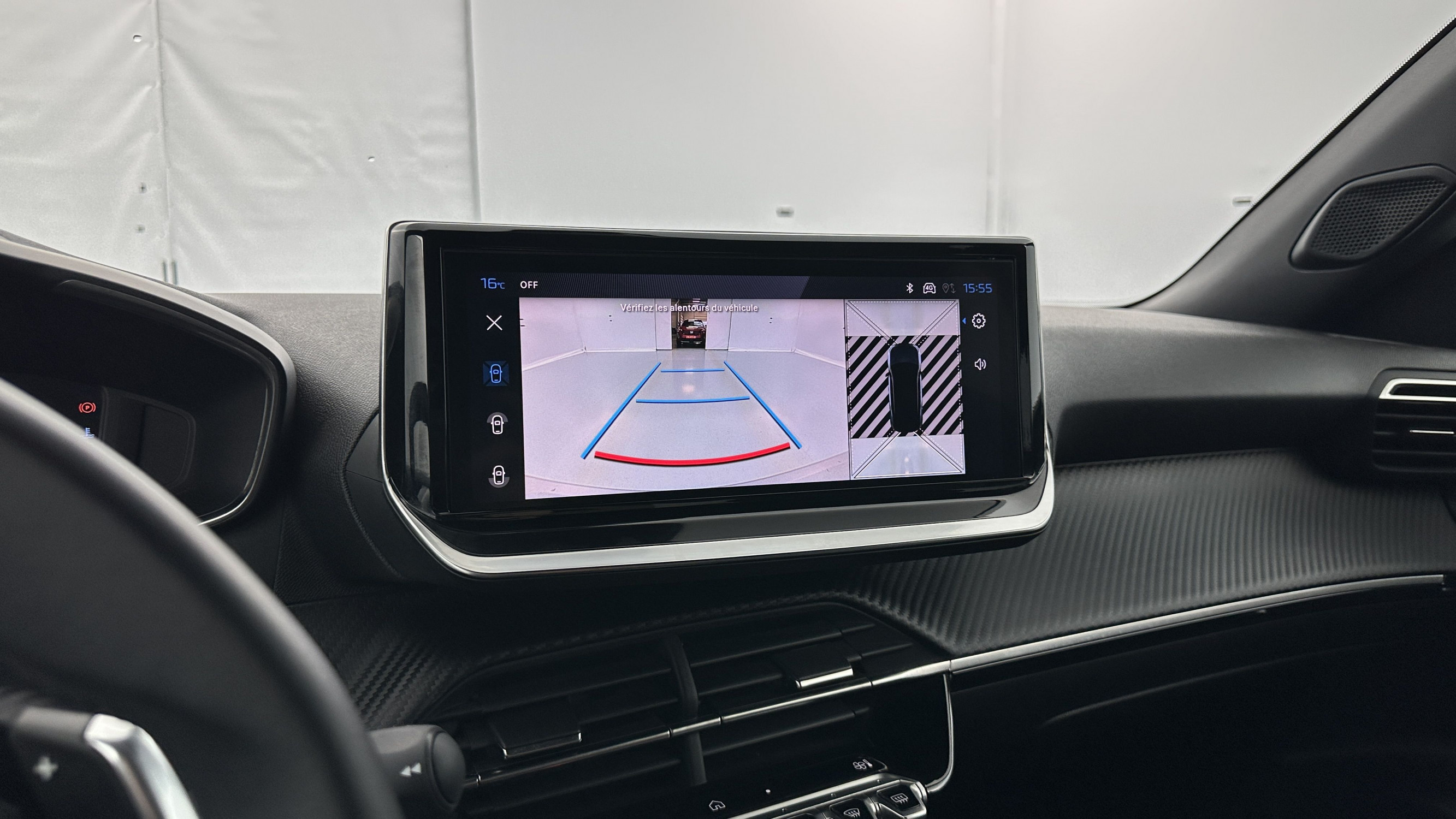 Vente en ligne Peugeot 2008 2008 II 1.2 Hybrid 145ch Allure e-DCS6  au prix de 25 010 €