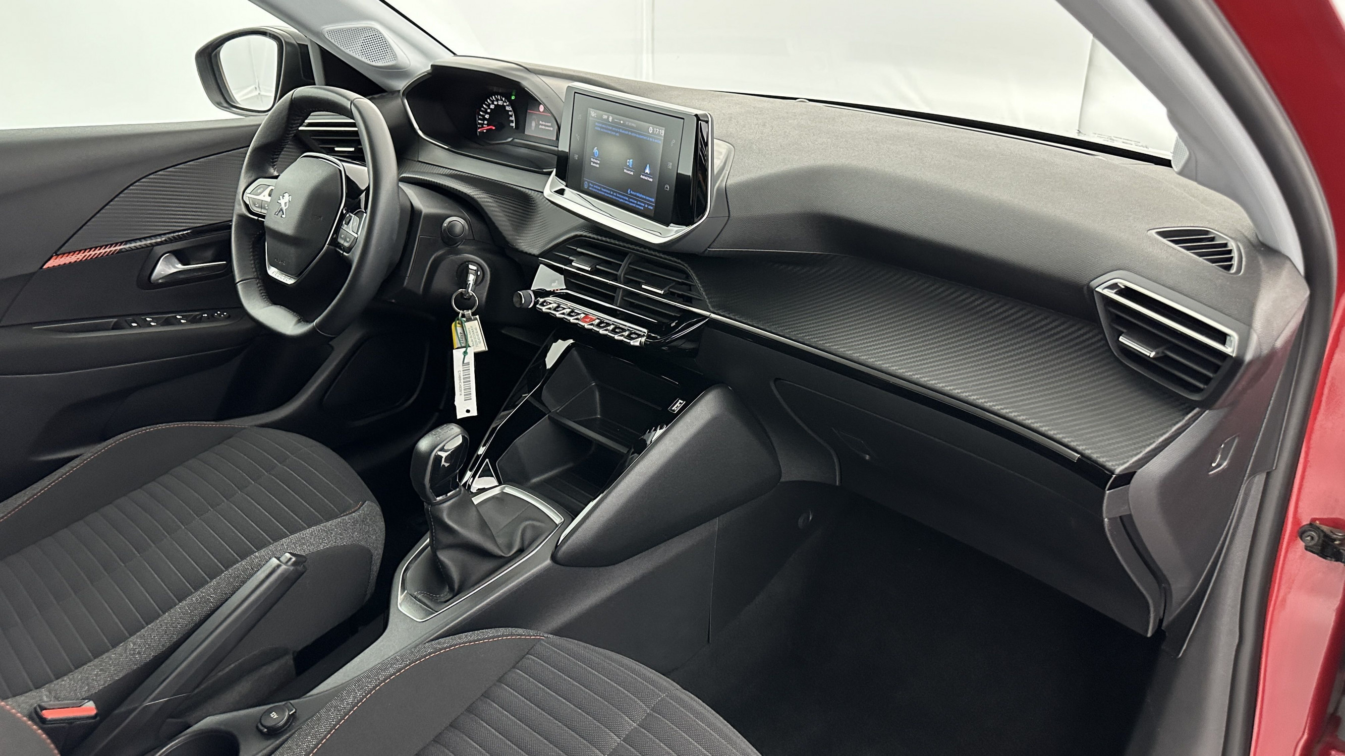 Vente en ligne Peugeot 208 208 II 1.2 PureTech 75ch Active Pack au prix de 14 000 €