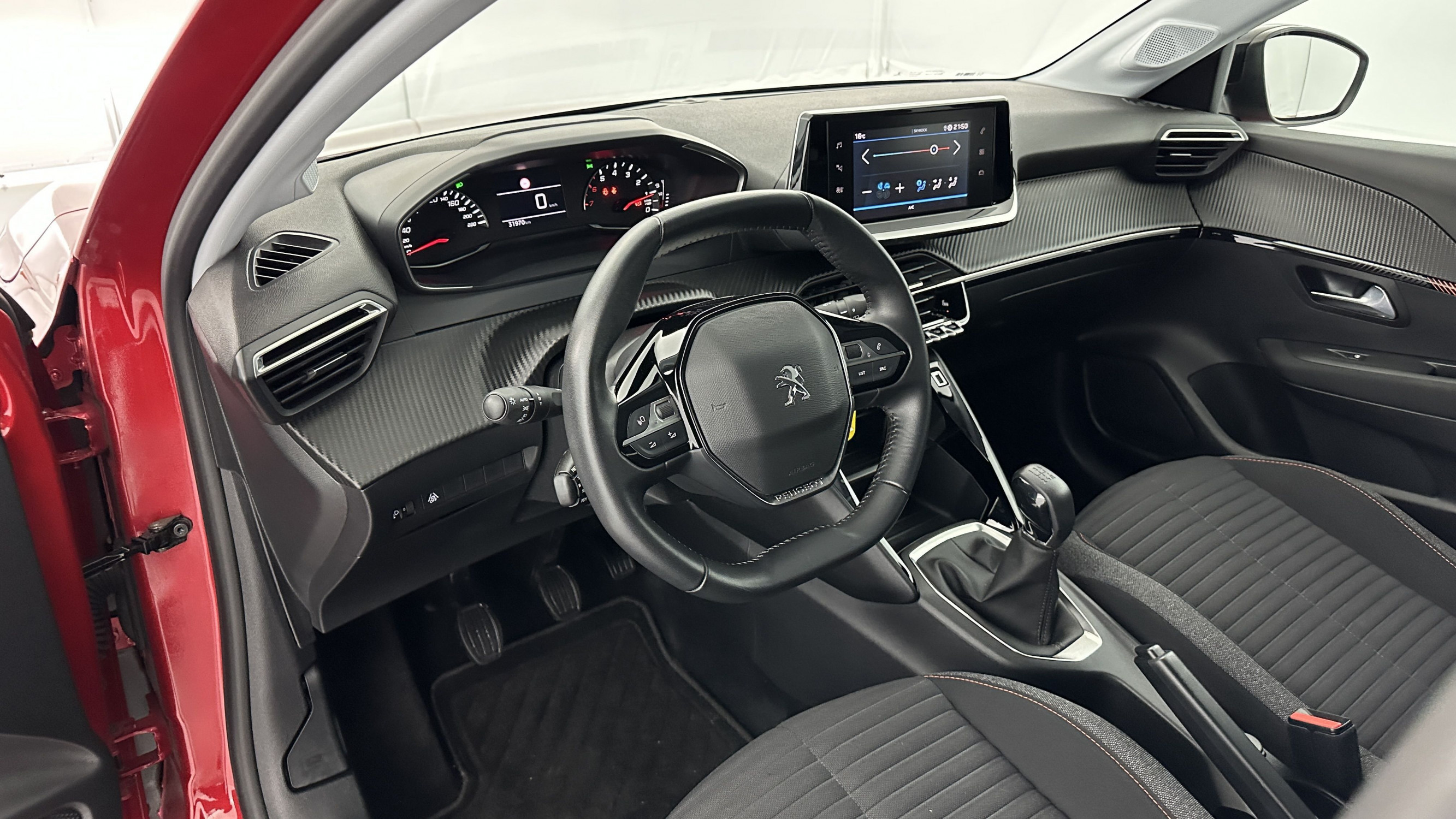 Vente en ligne Peugeot 208 208 II 1.2 PureTech 75ch Active Pack au prix de 17 000 €